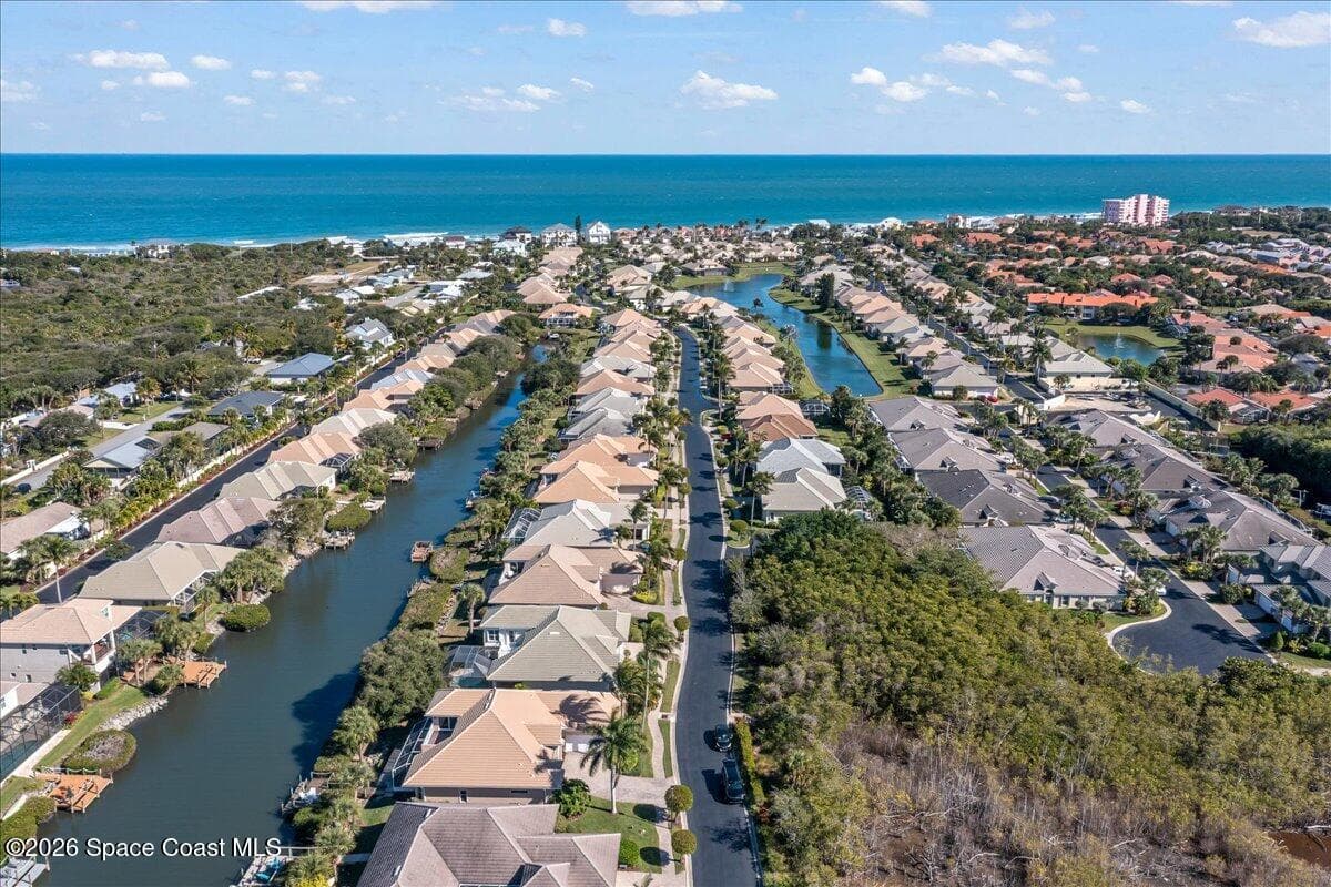 5297 Solway Drive photo 10