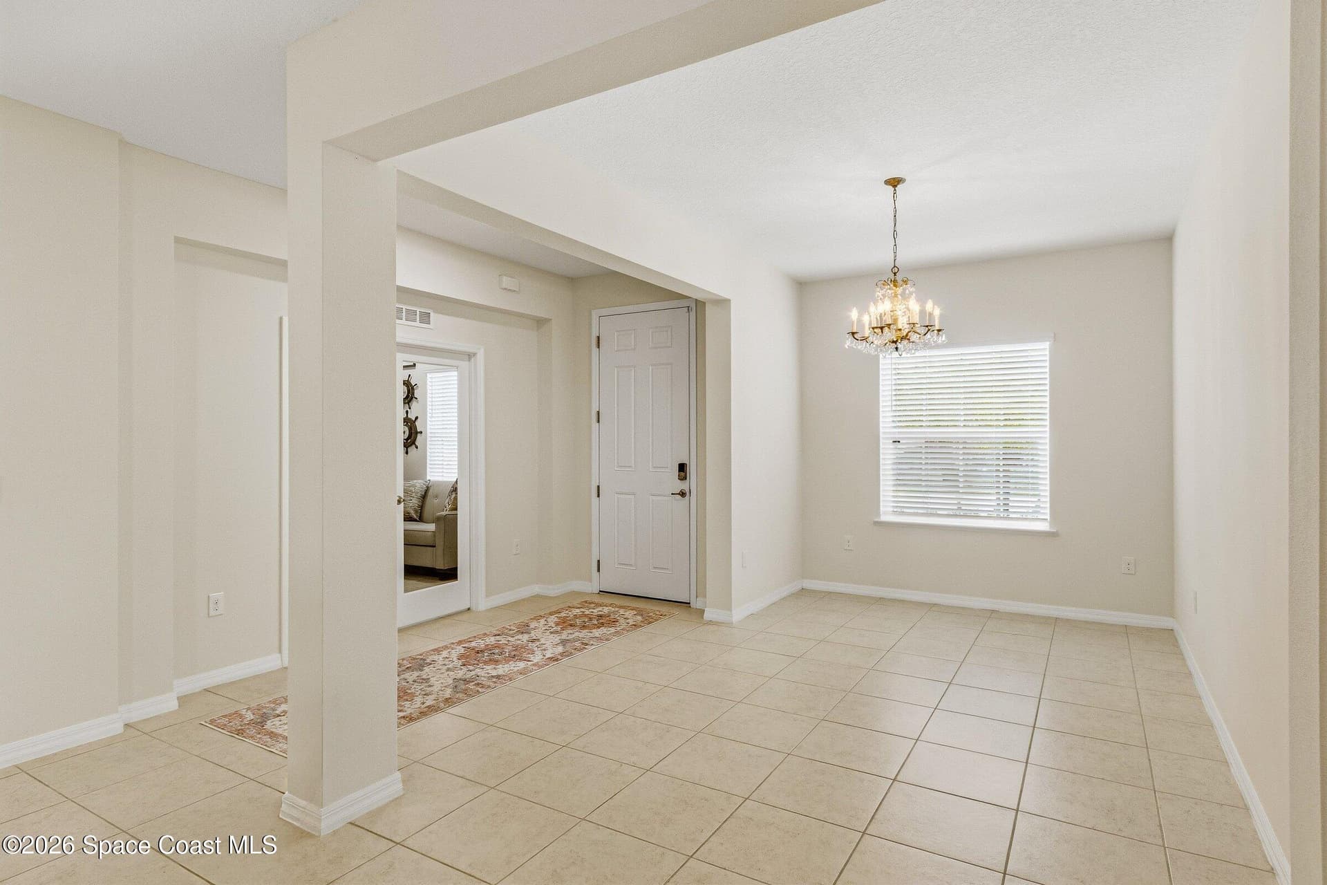 4693 Shannock Avenue photo 12