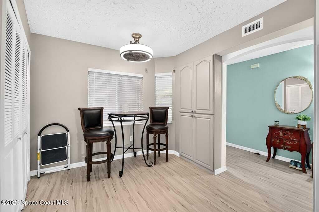 343 N Tropical Trail 204 photo 7