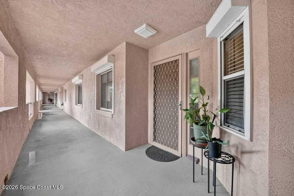 343 N Tropical Trail #204 4
