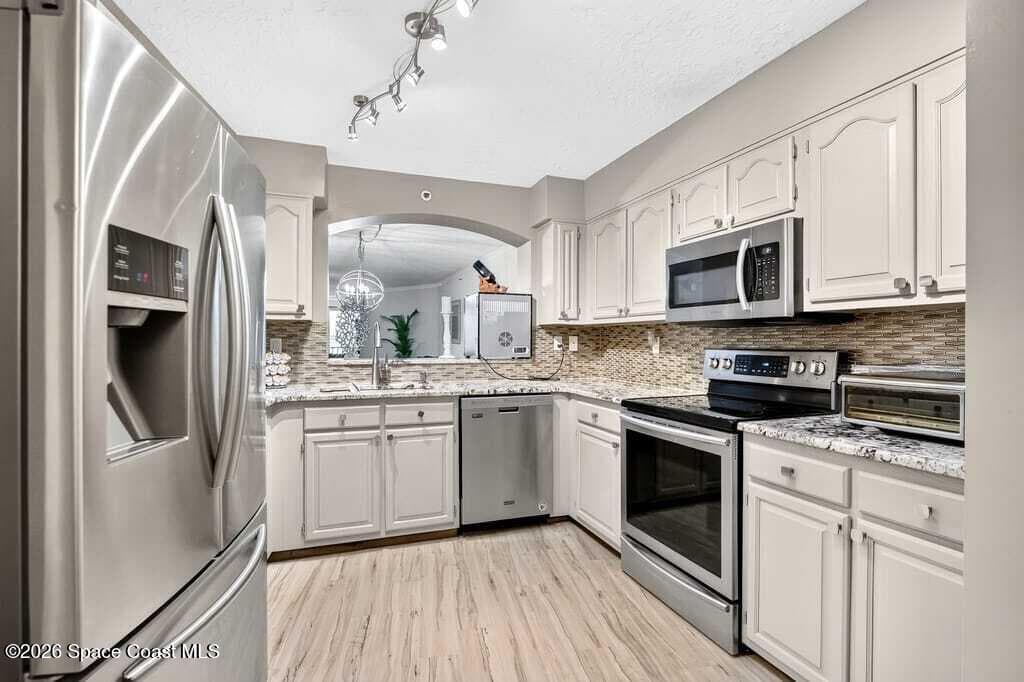 343 N Tropical Trail 204 photo 13