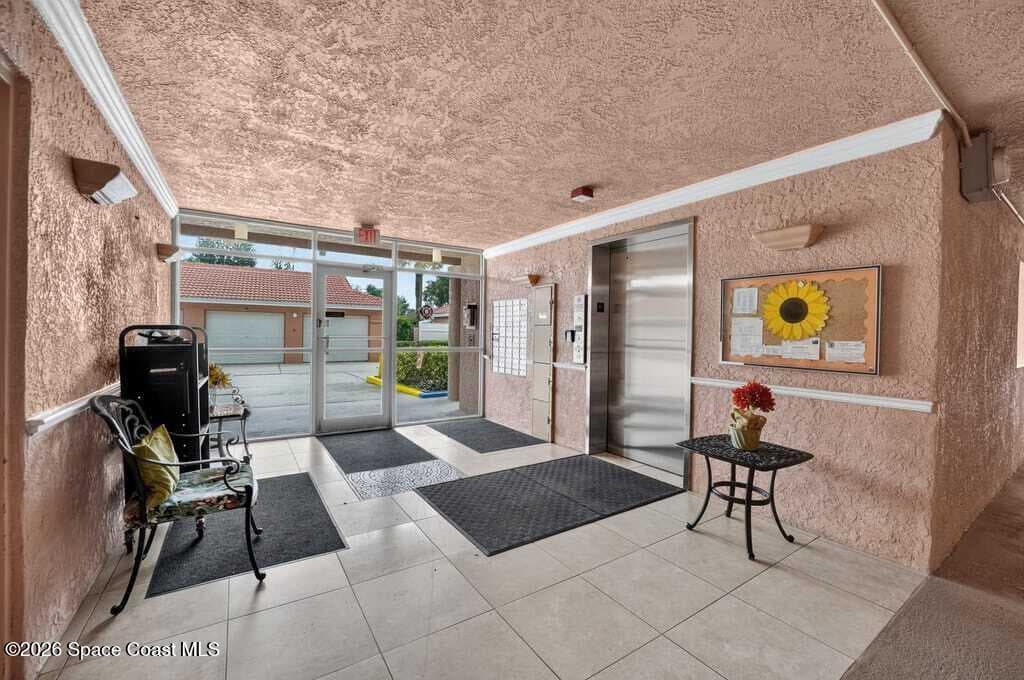 343 N Tropical Trail #204 2