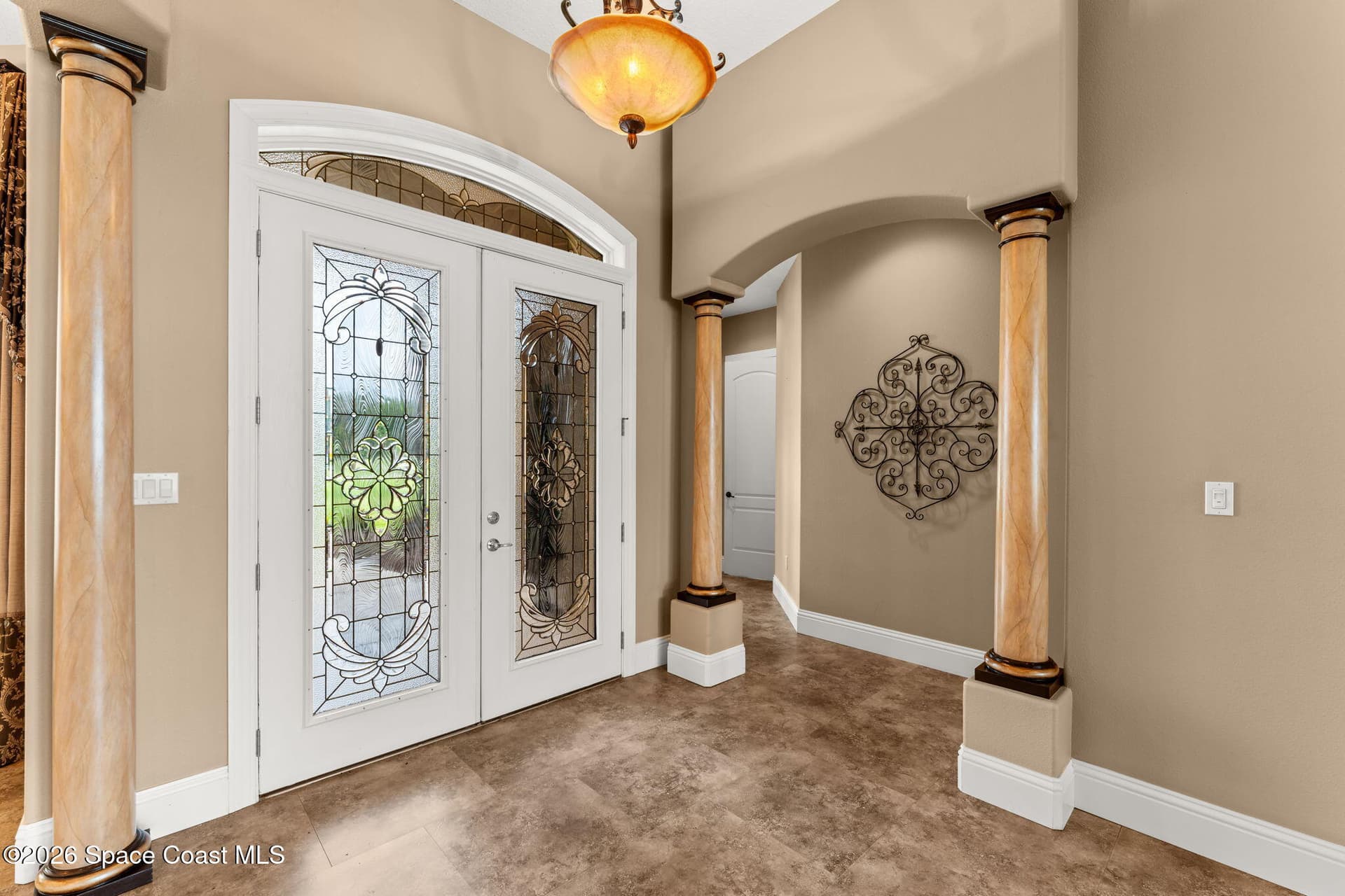 1275 Tuckaway Drive photo 8