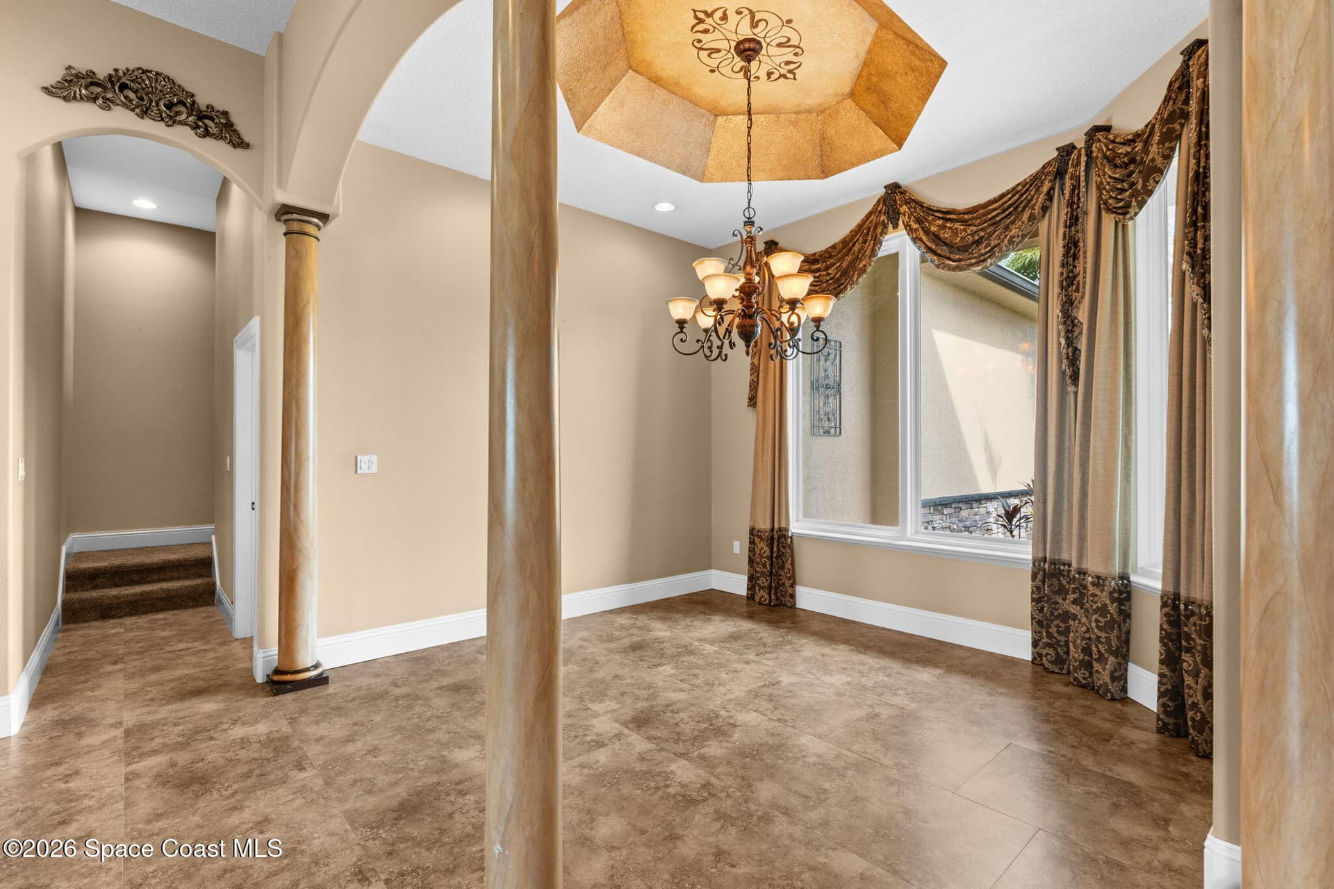 1275 Tuckaway Drive photo 12