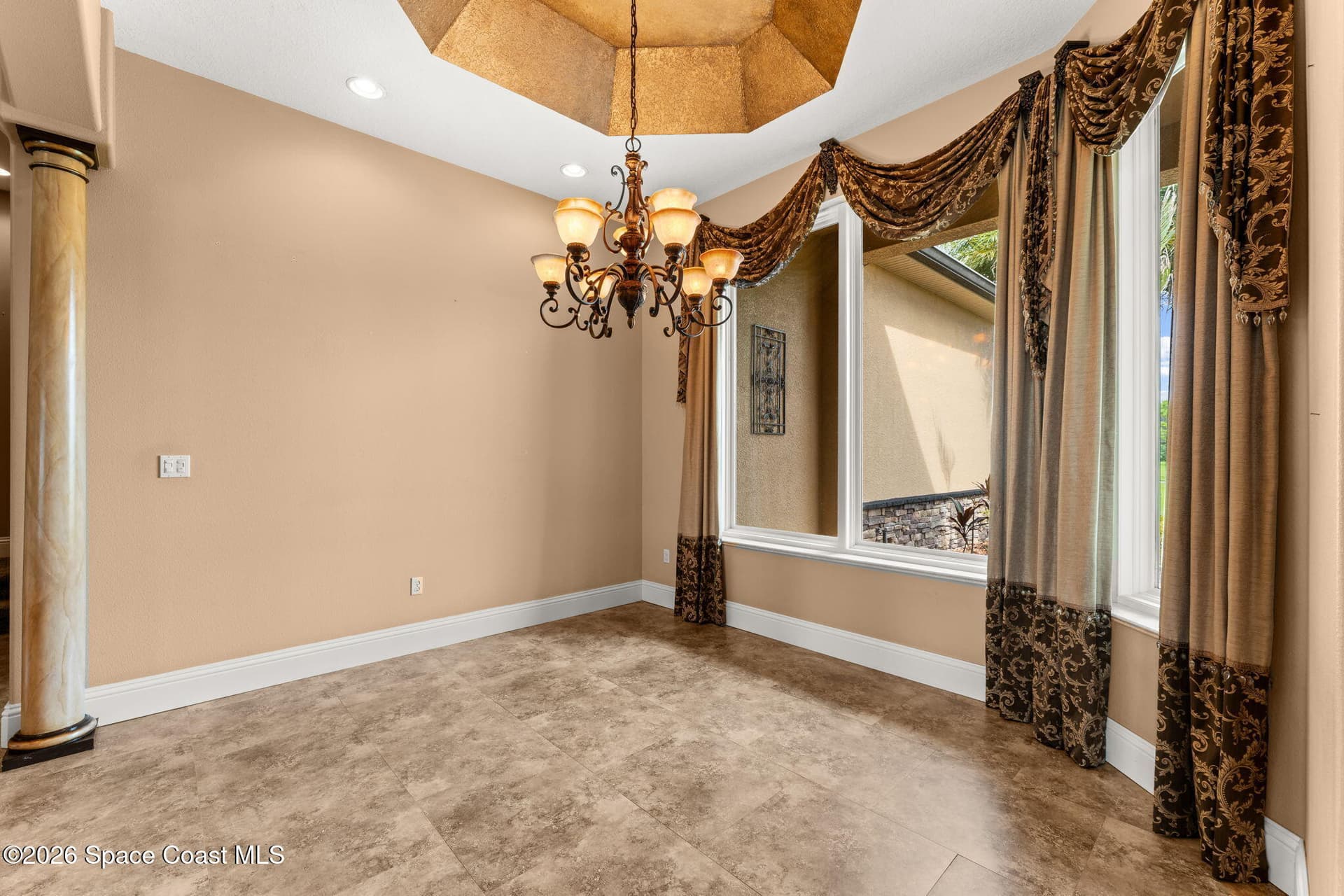 1275 Tuckaway Drive photo 13