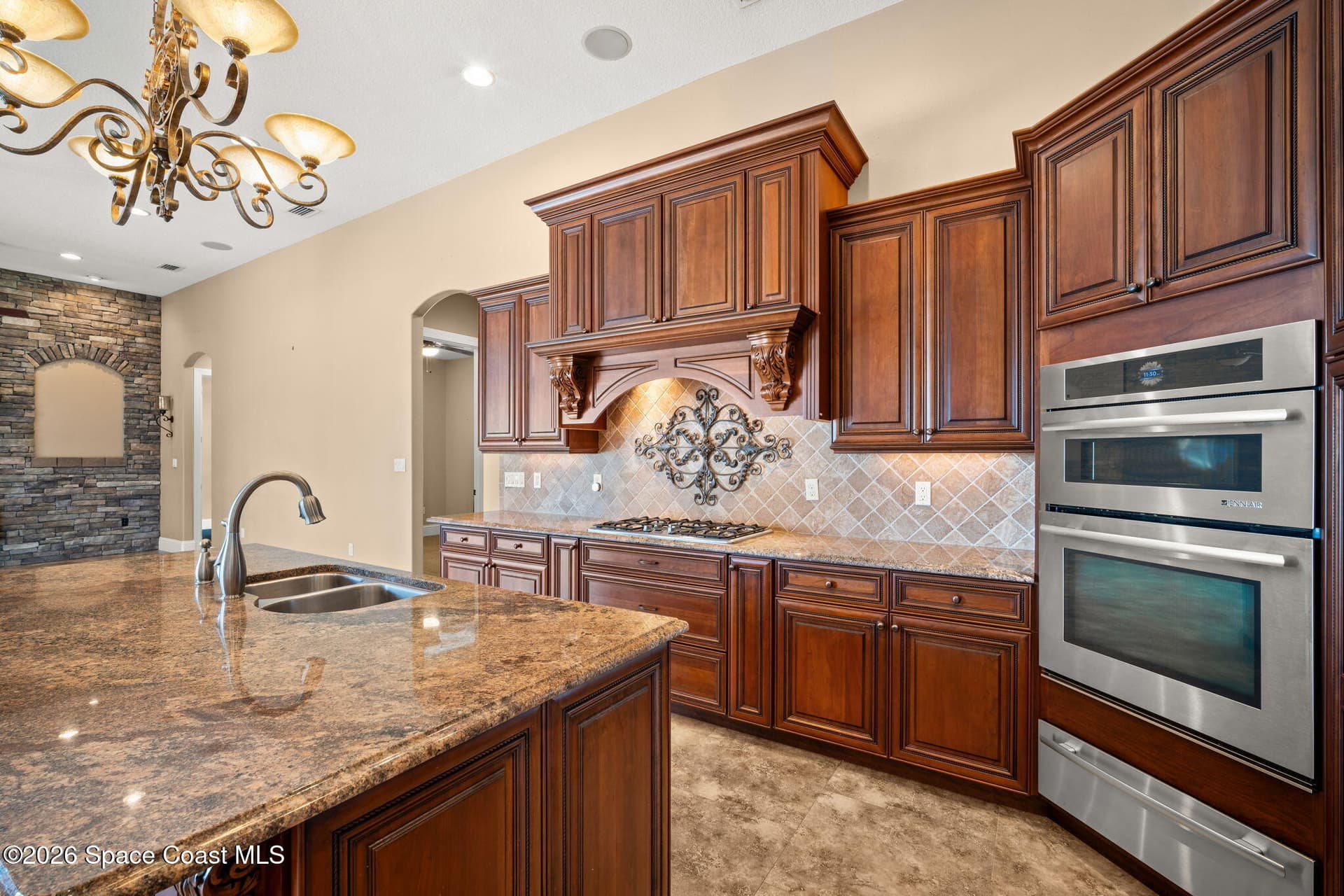 1275 Tuckaway Drive photo 20