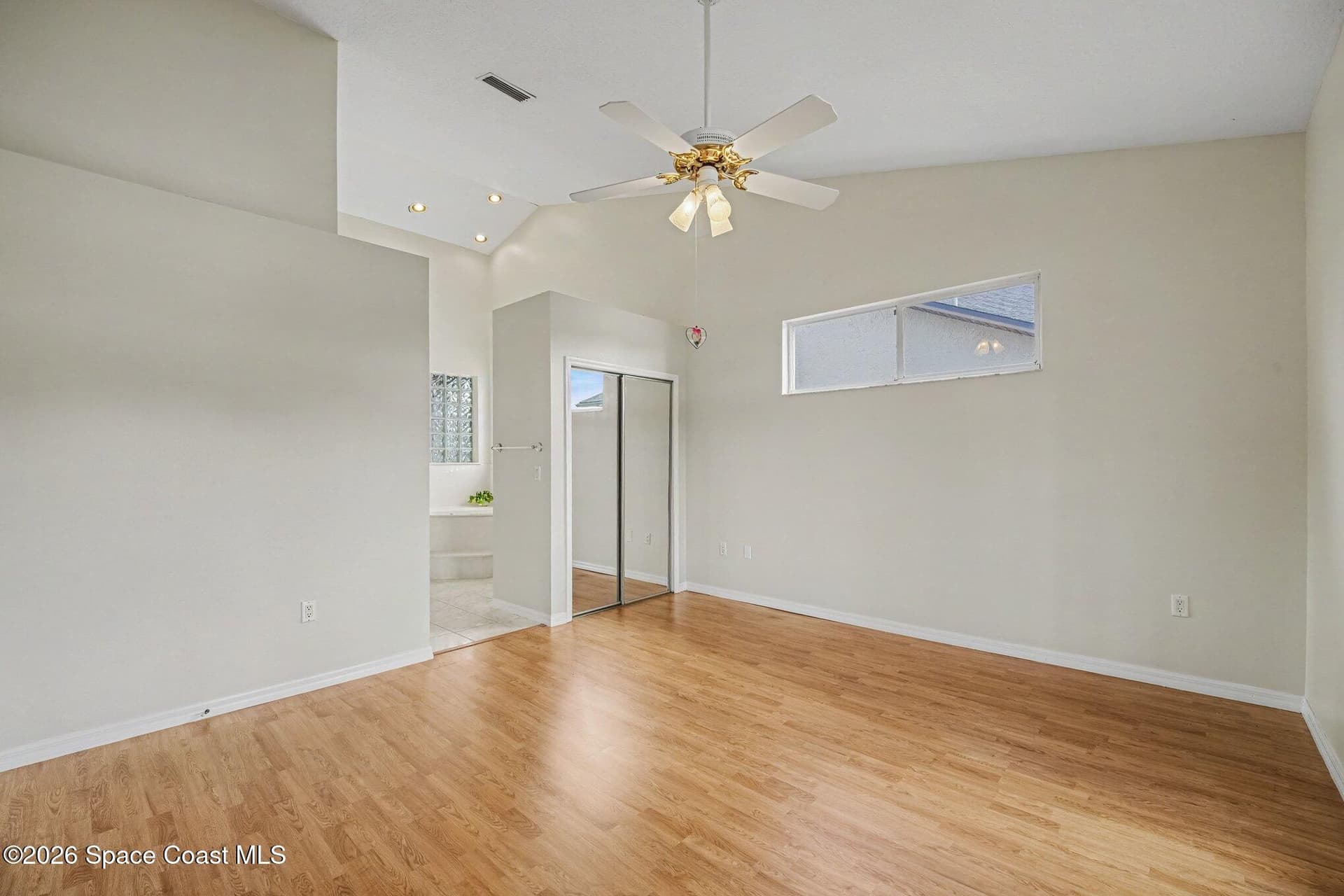 455 Willowgreen Lane photo 18