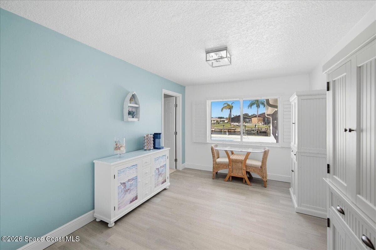 2235 Queen Anne Street photo 12