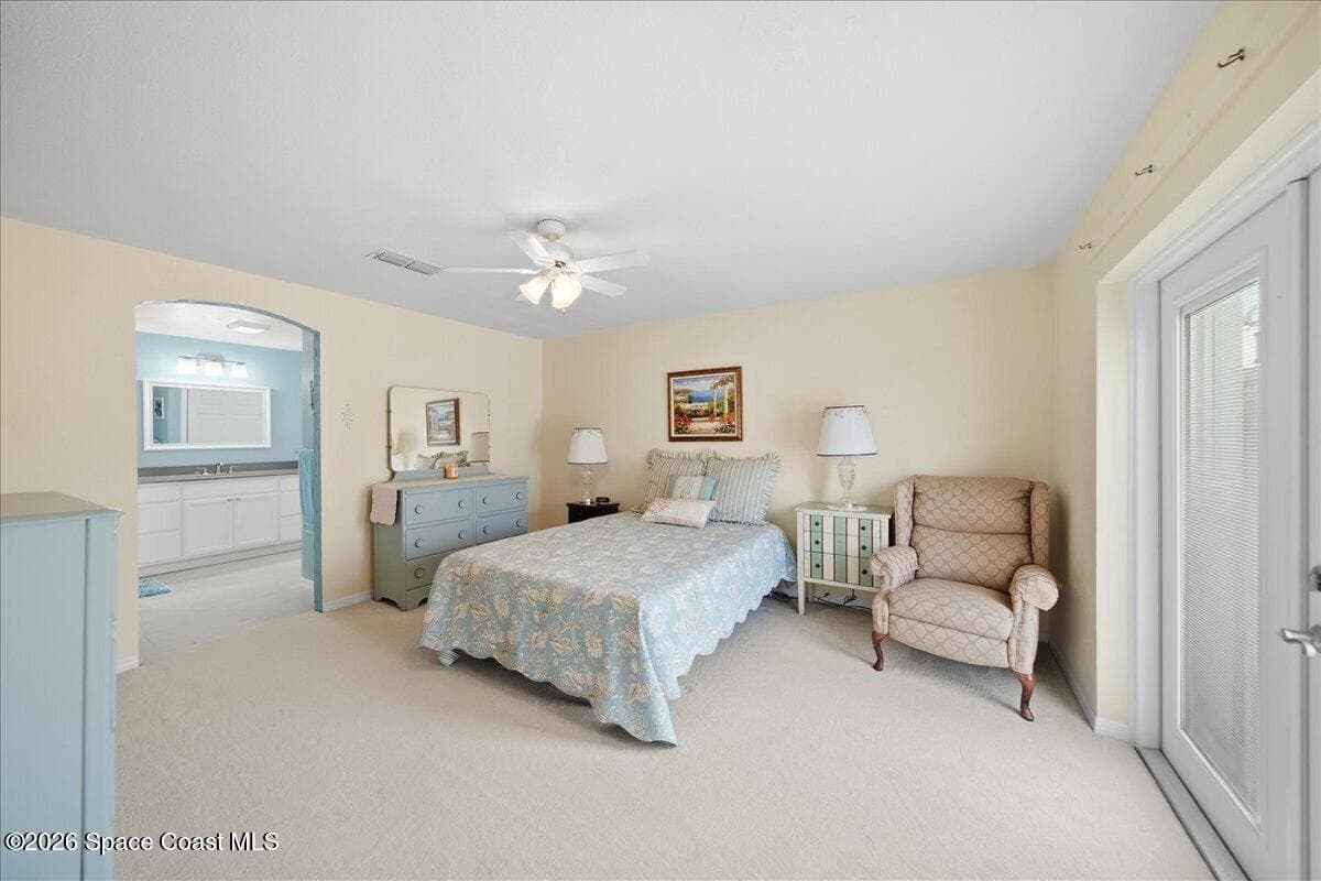 2235 Queen Anne Street photo 22