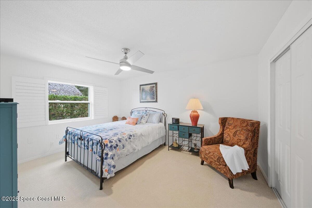 2235 Queen Anne Street photo 25