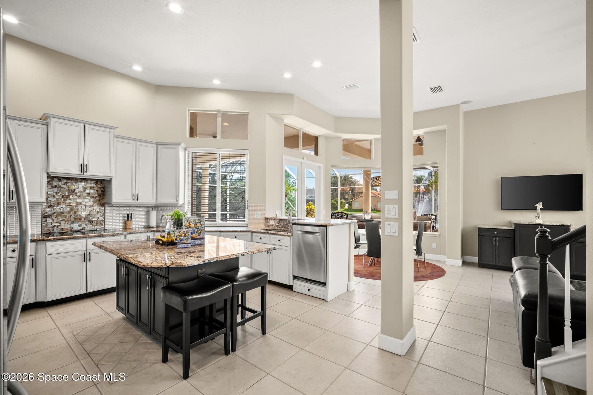 347 Lanternback Island Drive photo 16