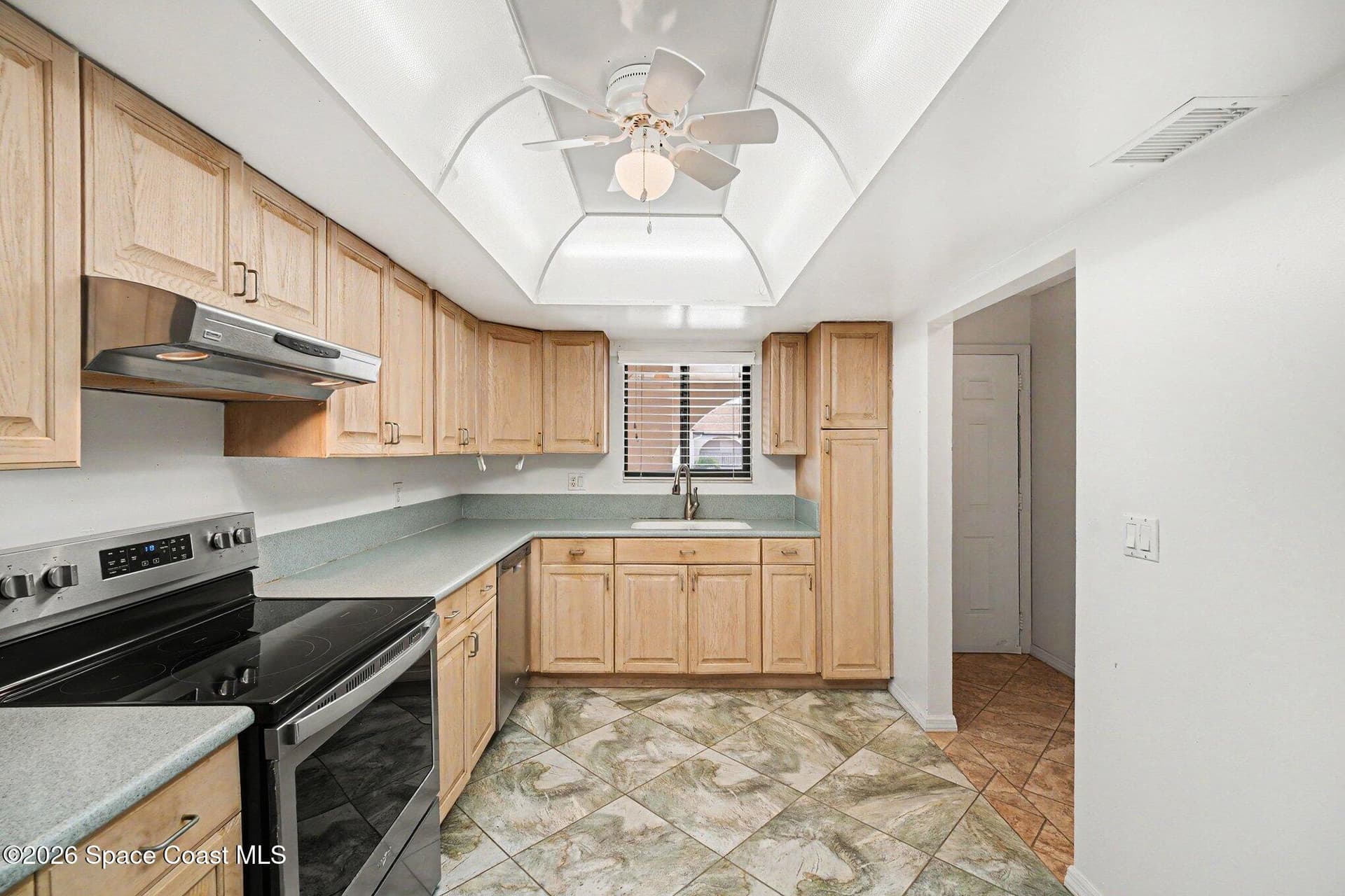 5807 N Atlantic Avenue 823 photo 14