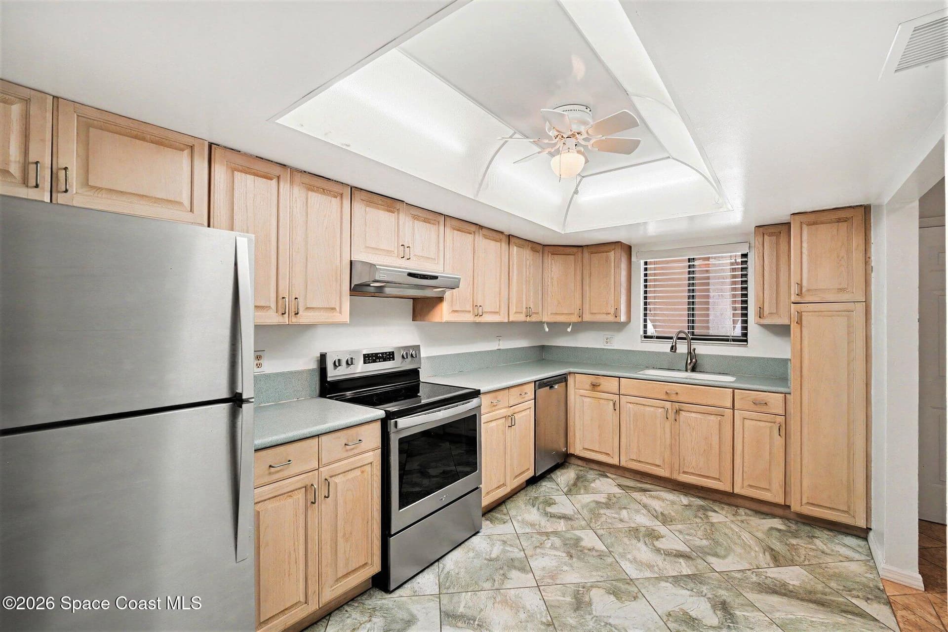 5807 N Atlantic Avenue 823 photo 16