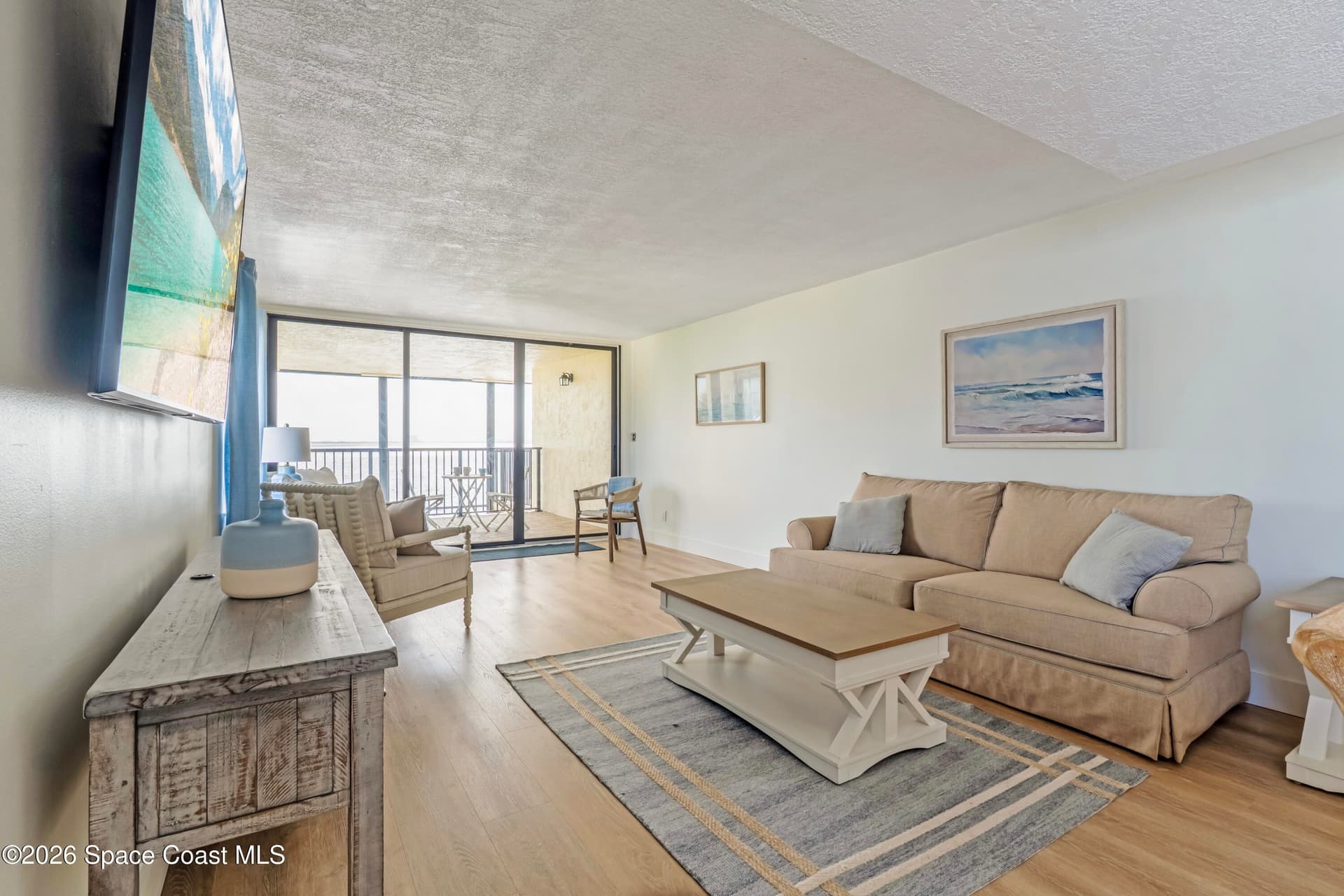 525 Indian River Avenue 306 photo 6