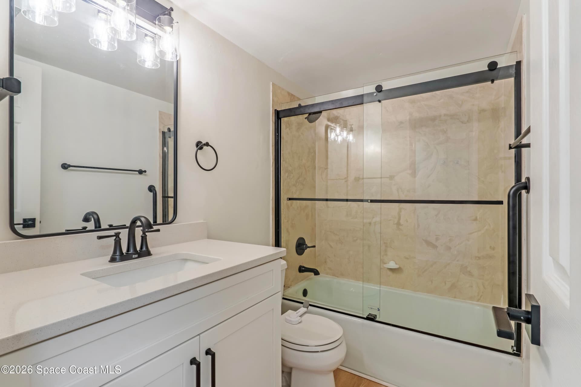 525 Indian River Avenue 306 photo 23