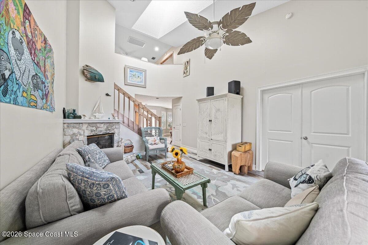 505 Tradewinds Drive 505 photo 8
