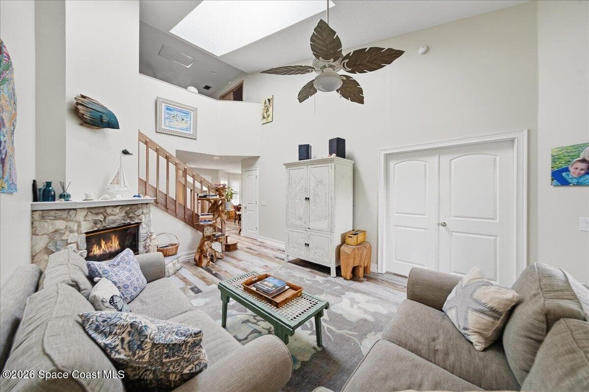 505 Tradewinds Drive 505 photo 9