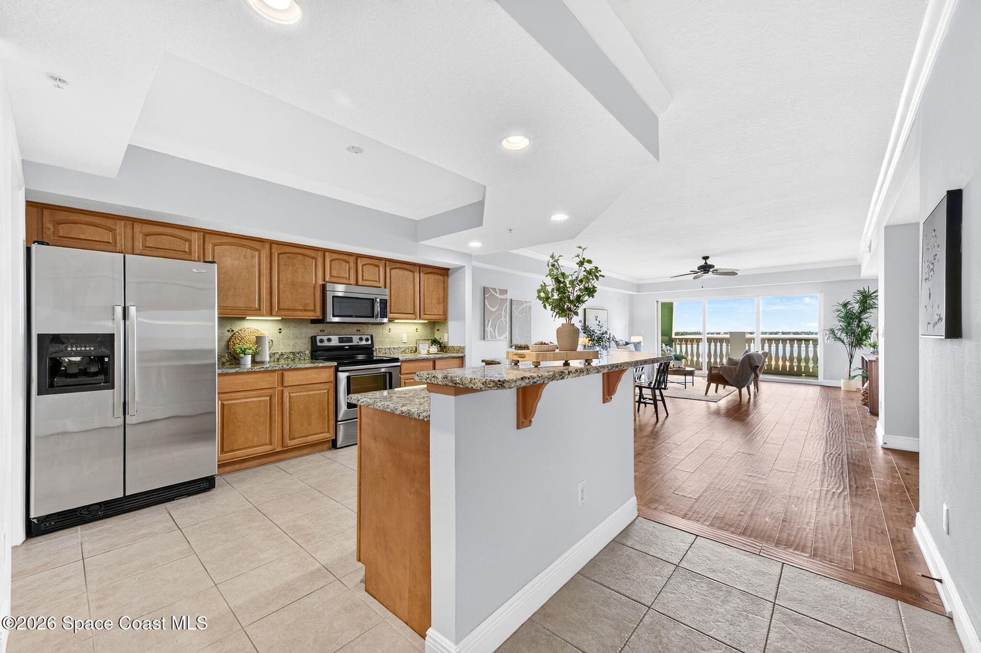 1211 E New Haven Avenue 703 photo 14