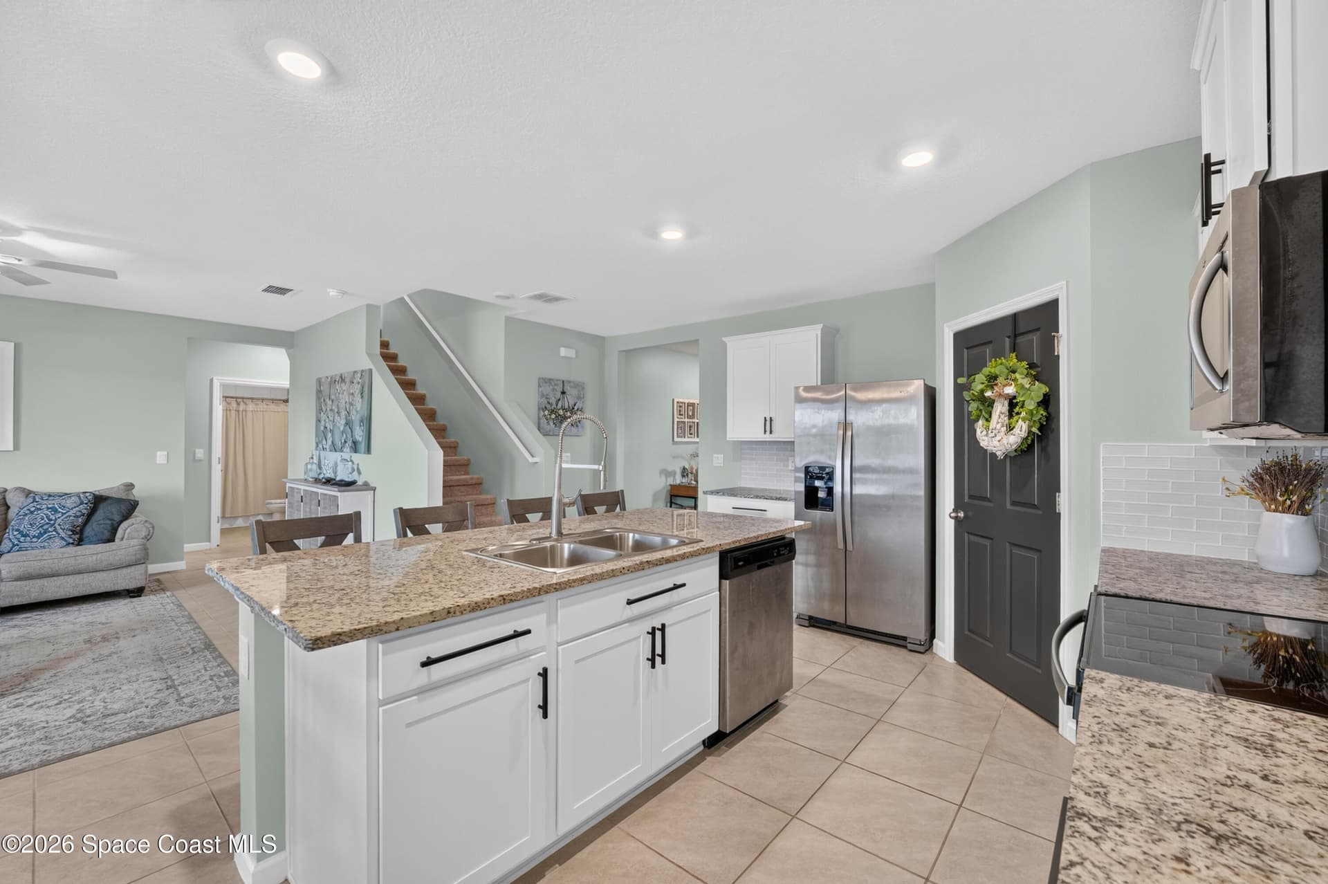 5329 Waterfall Place photo 14