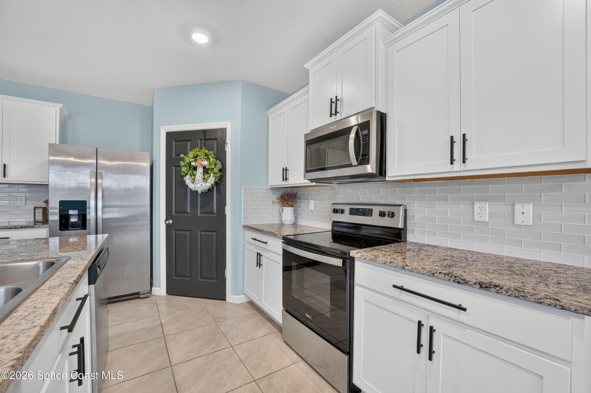 5329 Waterfall Place photo 15