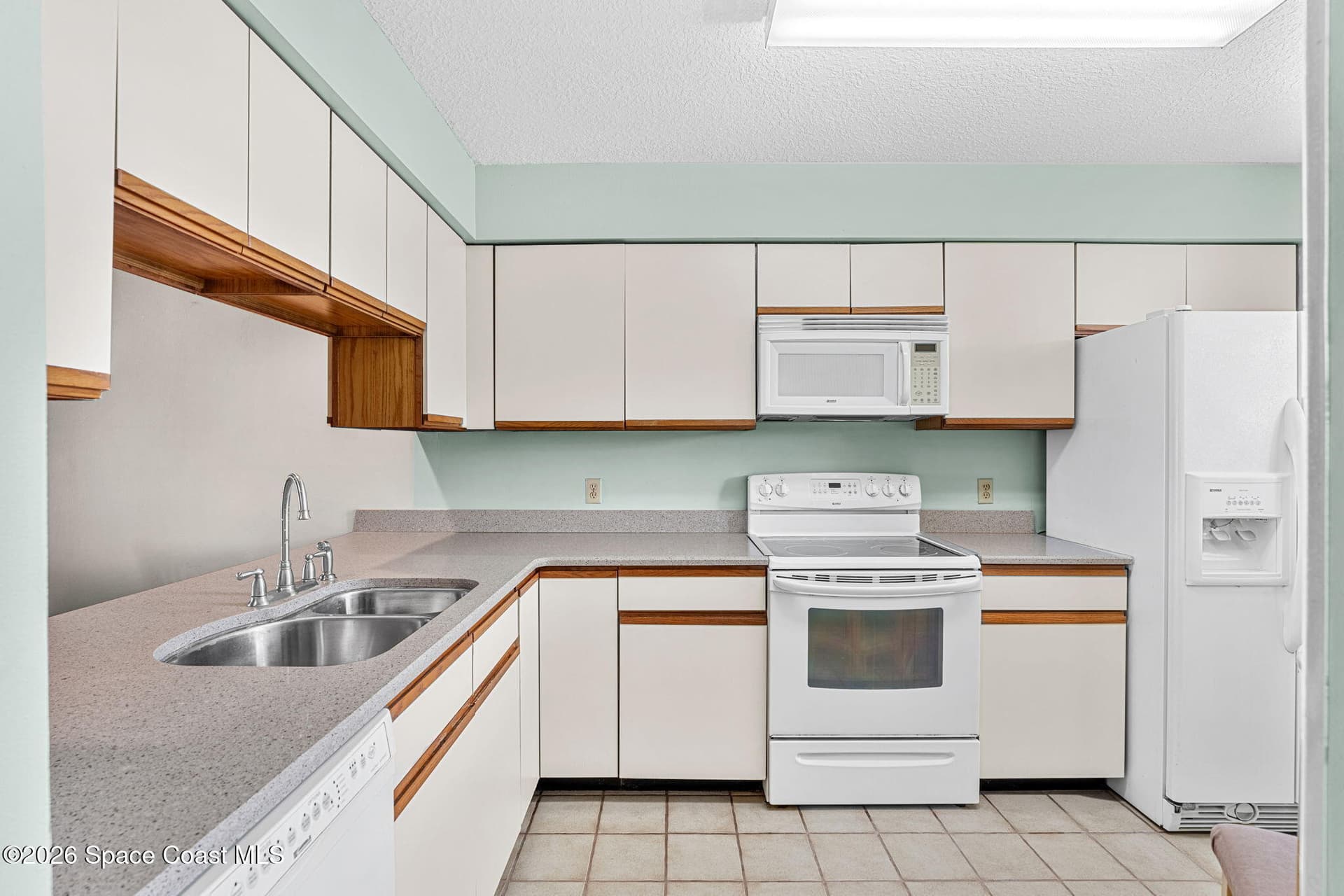 300 Columbia Drive #2207 photo 12