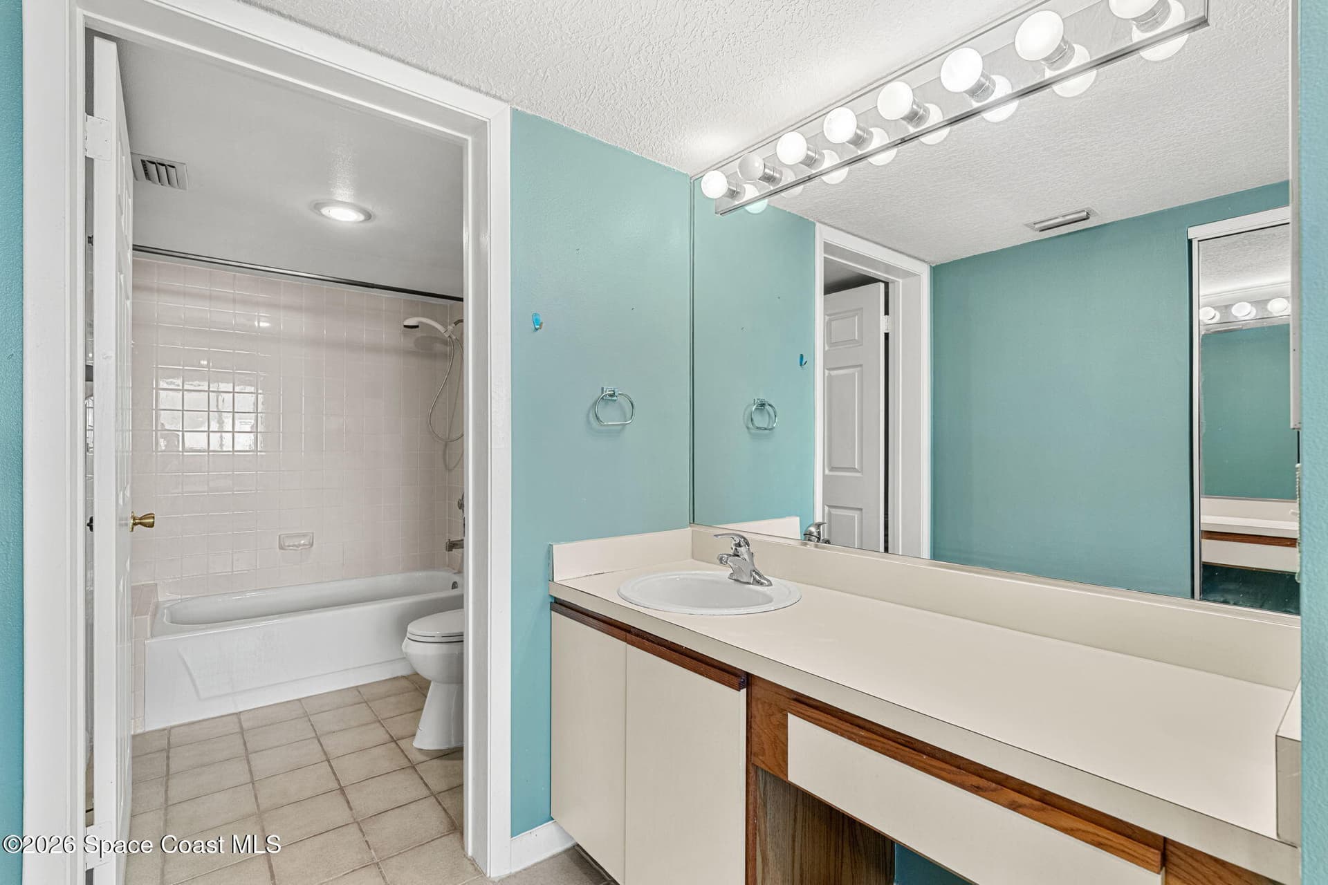300 Columbia Drive #2207 photo 25