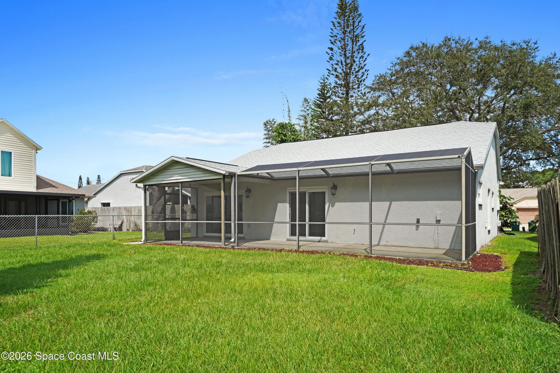 1563 Dandelion Drive photo 7