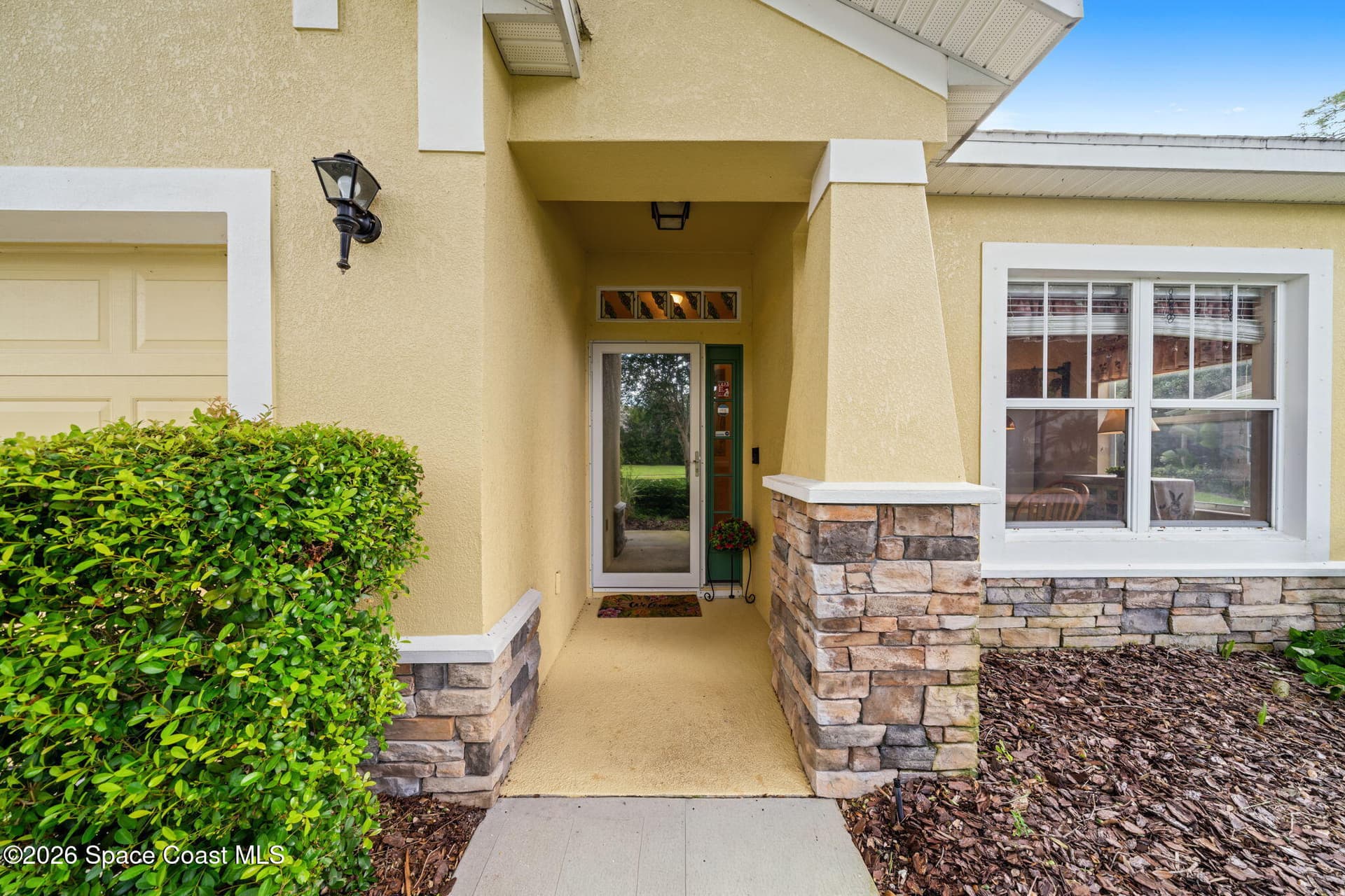 511 Waterside Circle photo 4