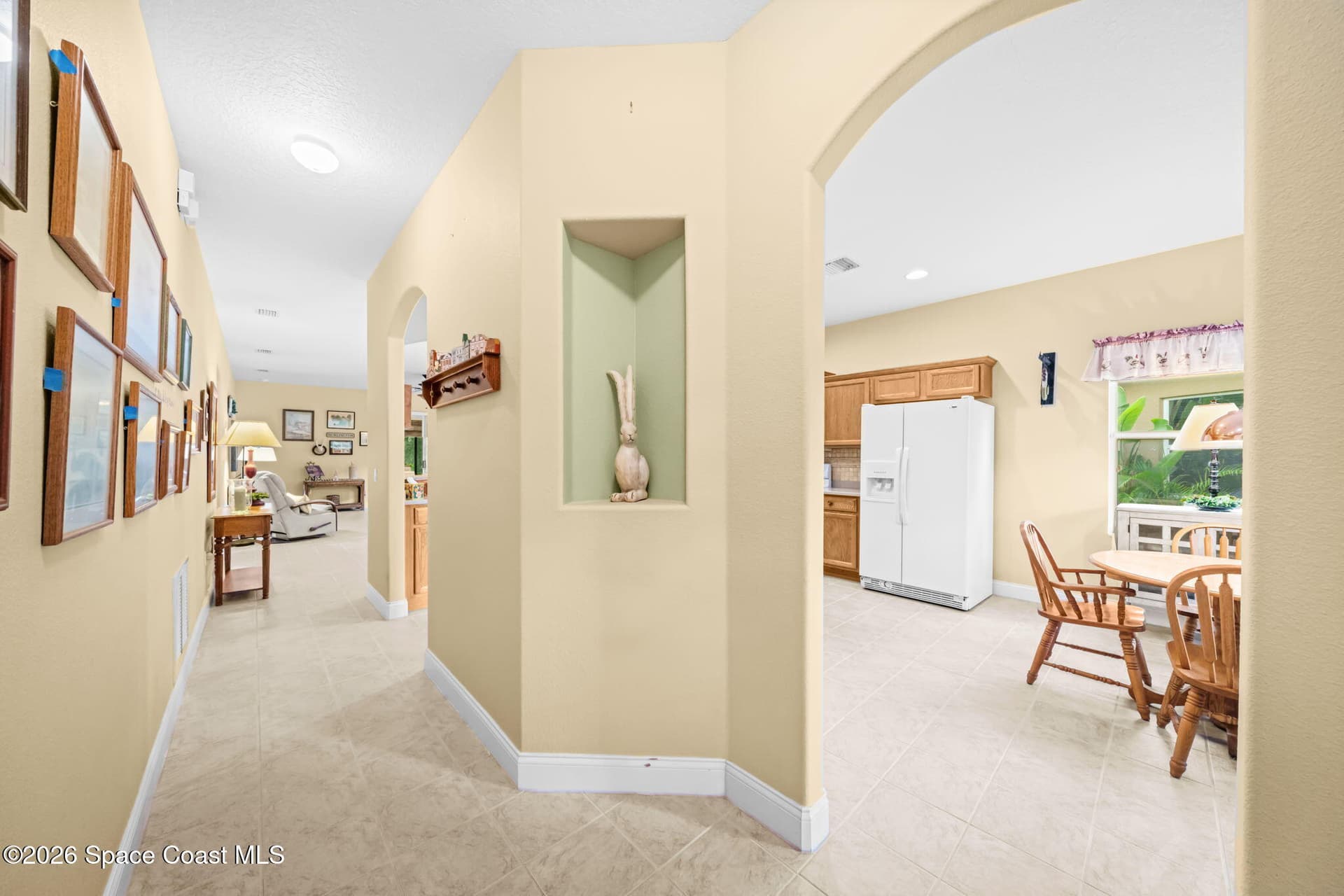 511 Waterside Circle photo 5