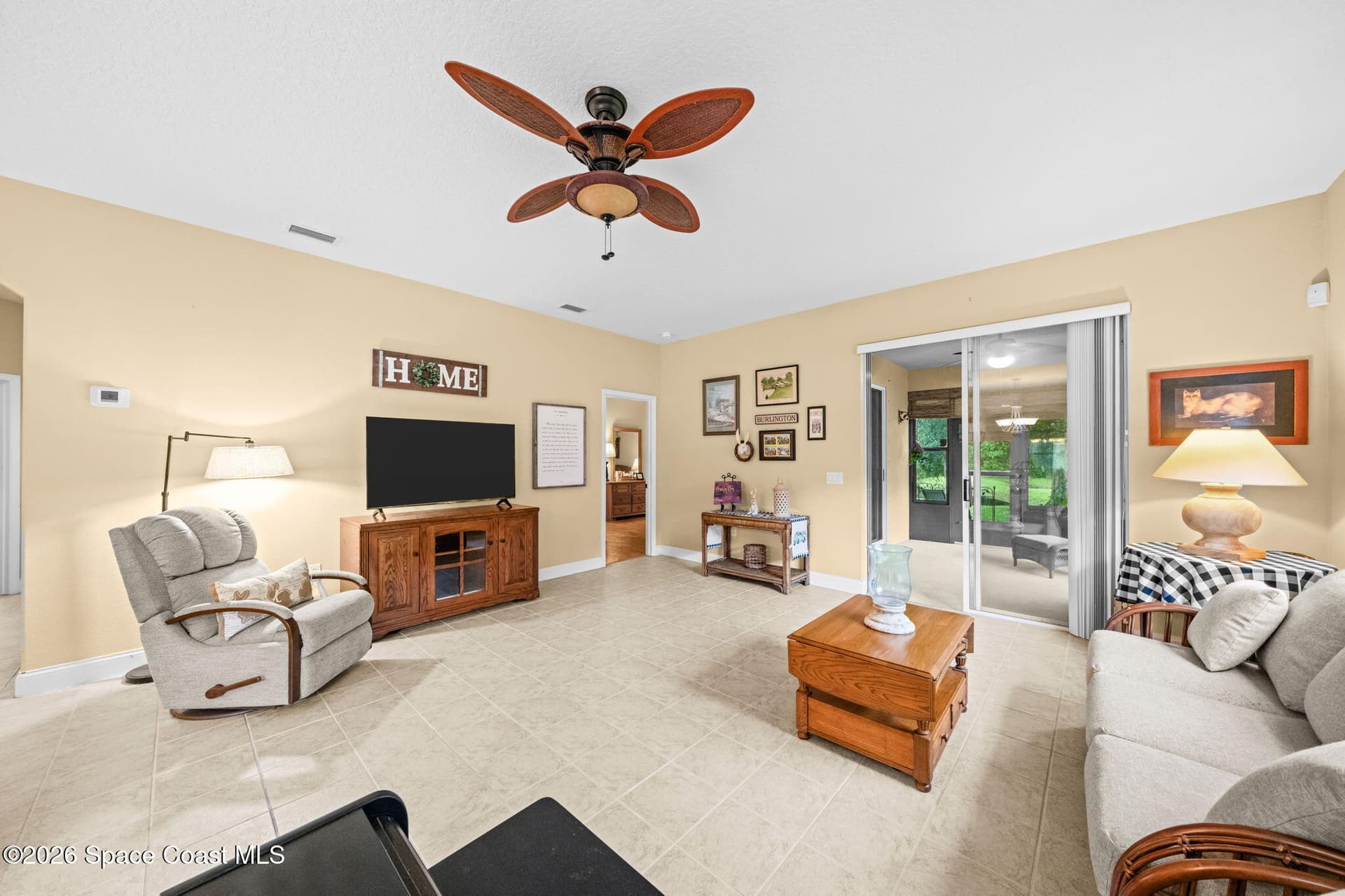 511 Waterside Circle photo 15