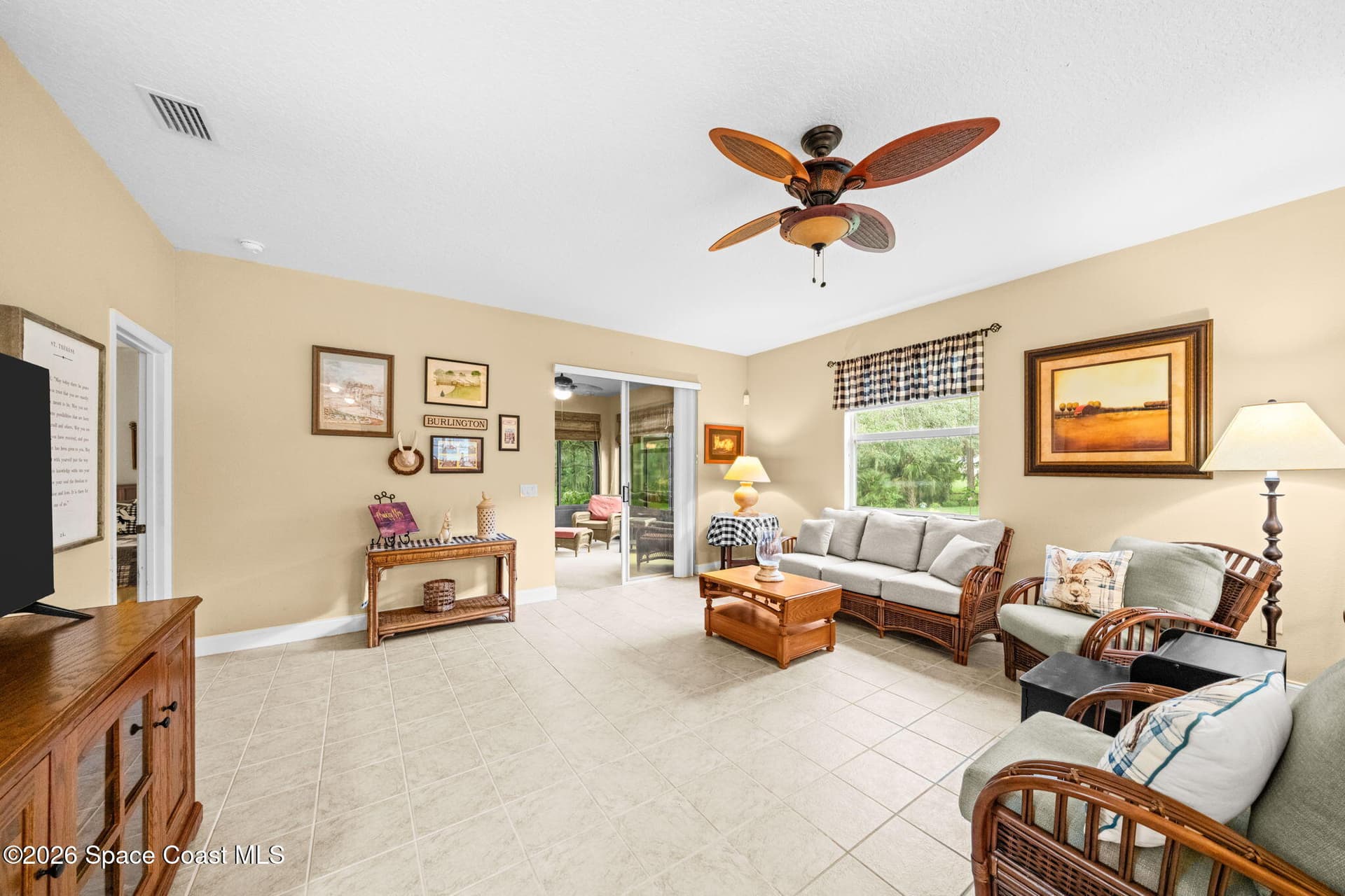 511 Waterside Circle photo 17
