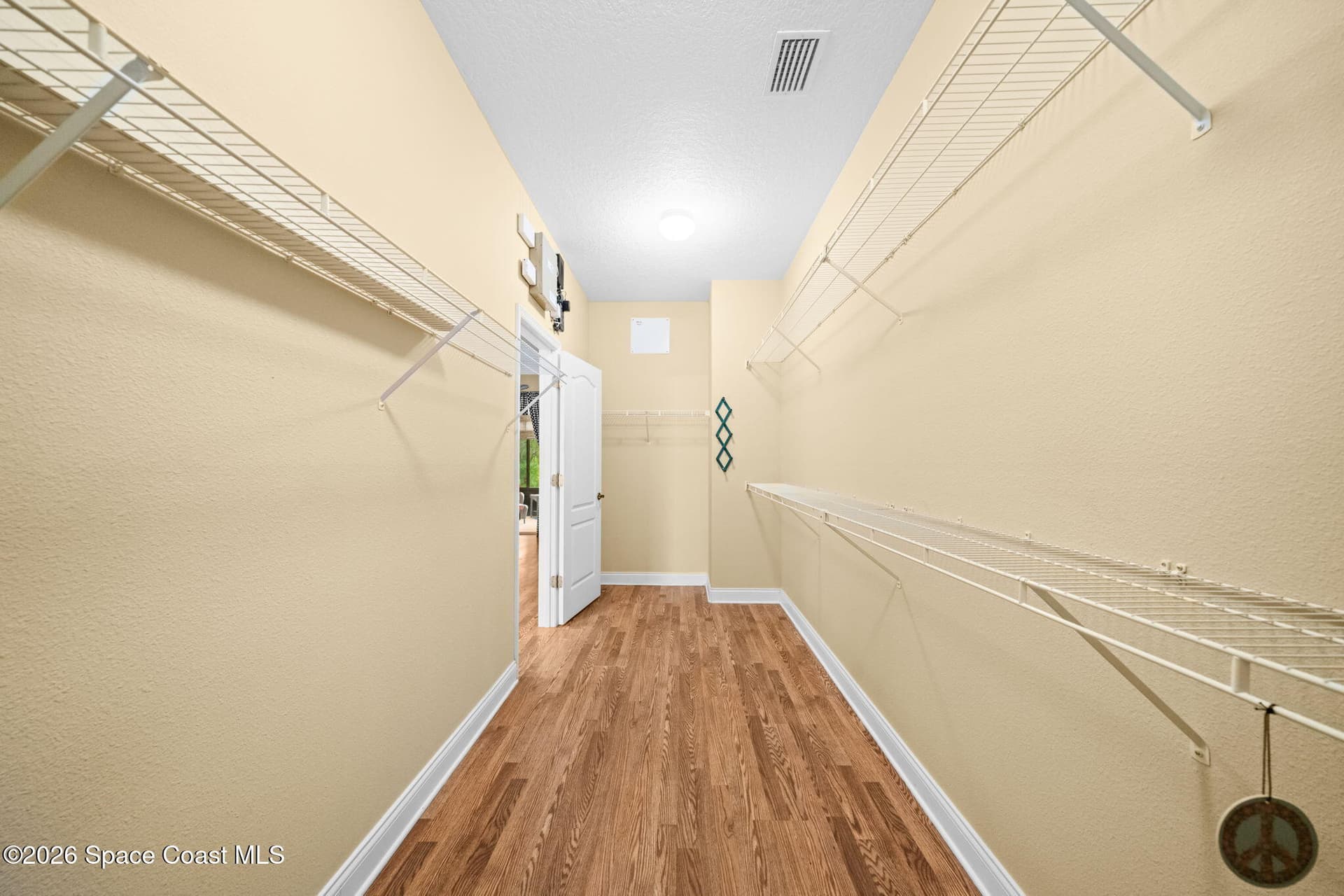 511 Waterside Circle photo 25