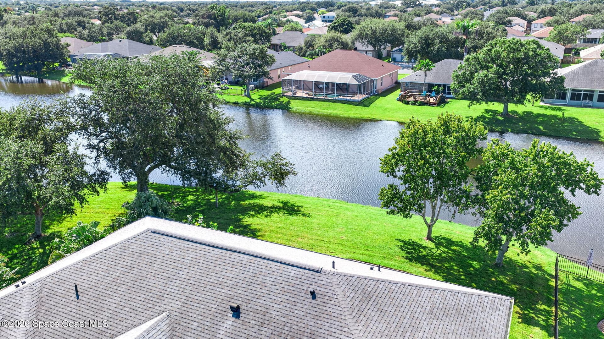 2565 Summerwind Circle photo 8