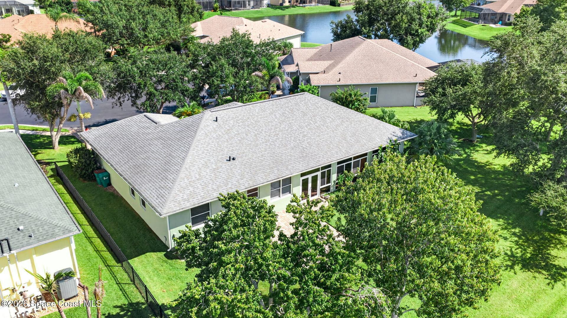 2565 Summerwind Circle photo 13