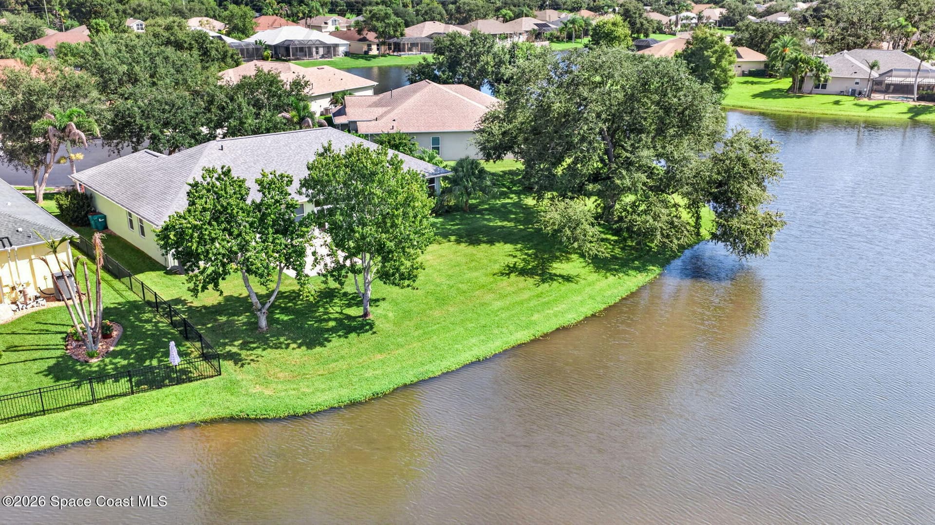 2565 Summerwind Circle photo 14