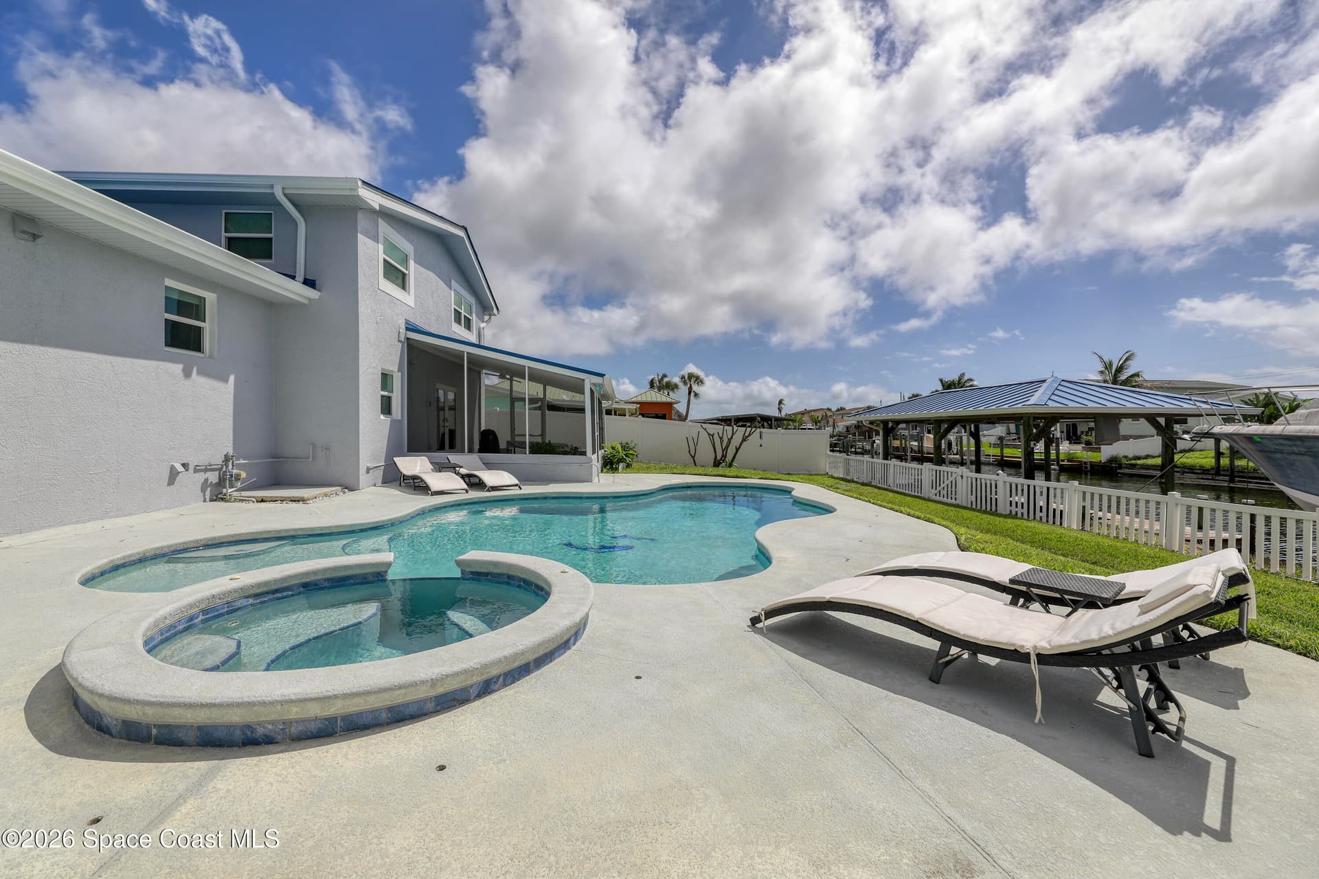 1685 Yates Drive photo 8