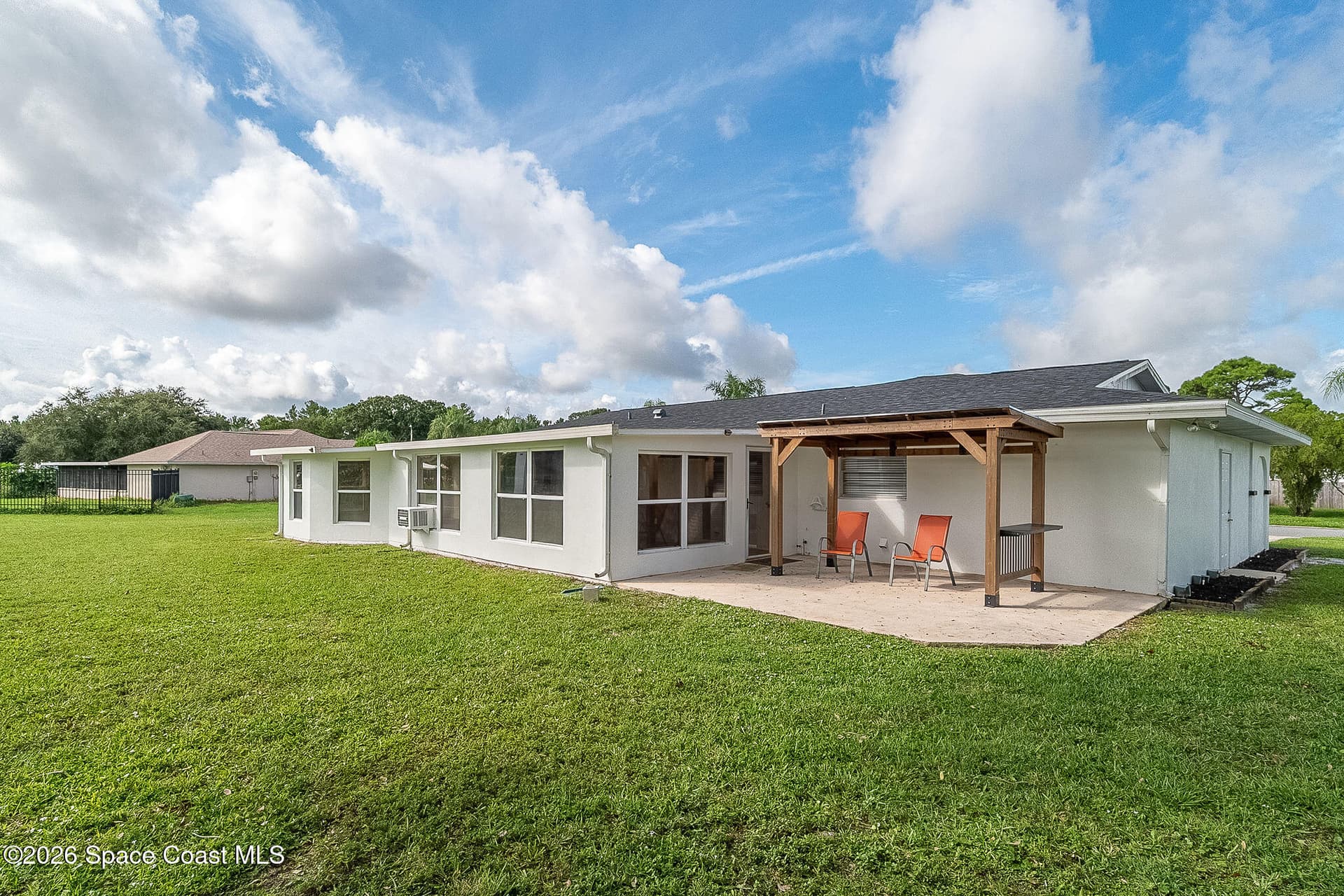 722 Apollo Circle NE photo 14