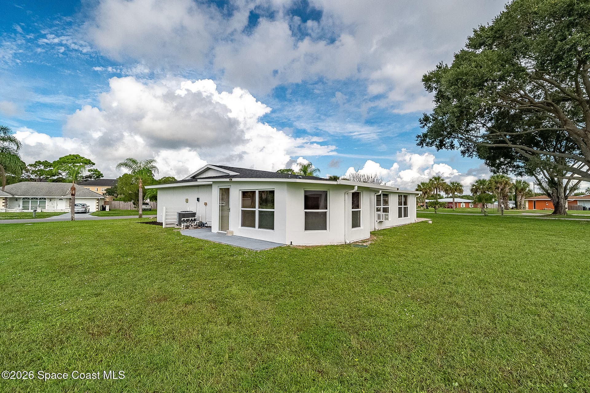 722 Apollo Circle NE photo 17