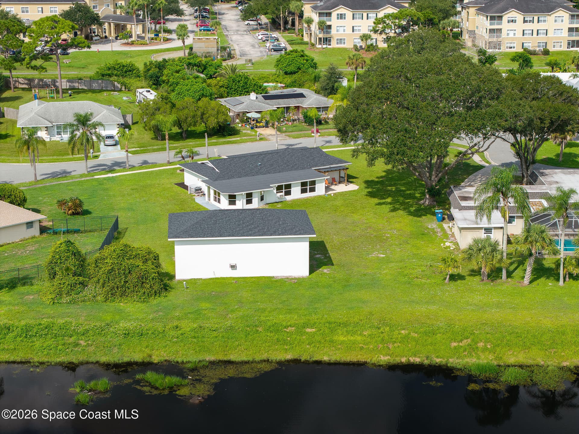 722 Apollo Circle NE photo 12