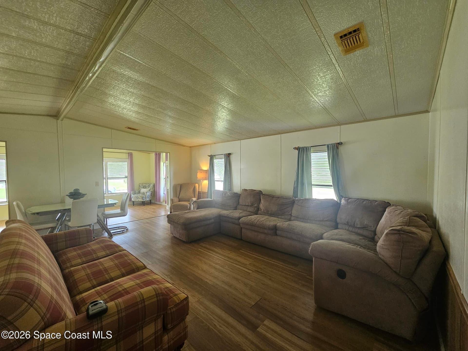 1302 Waterway Drive photo 9