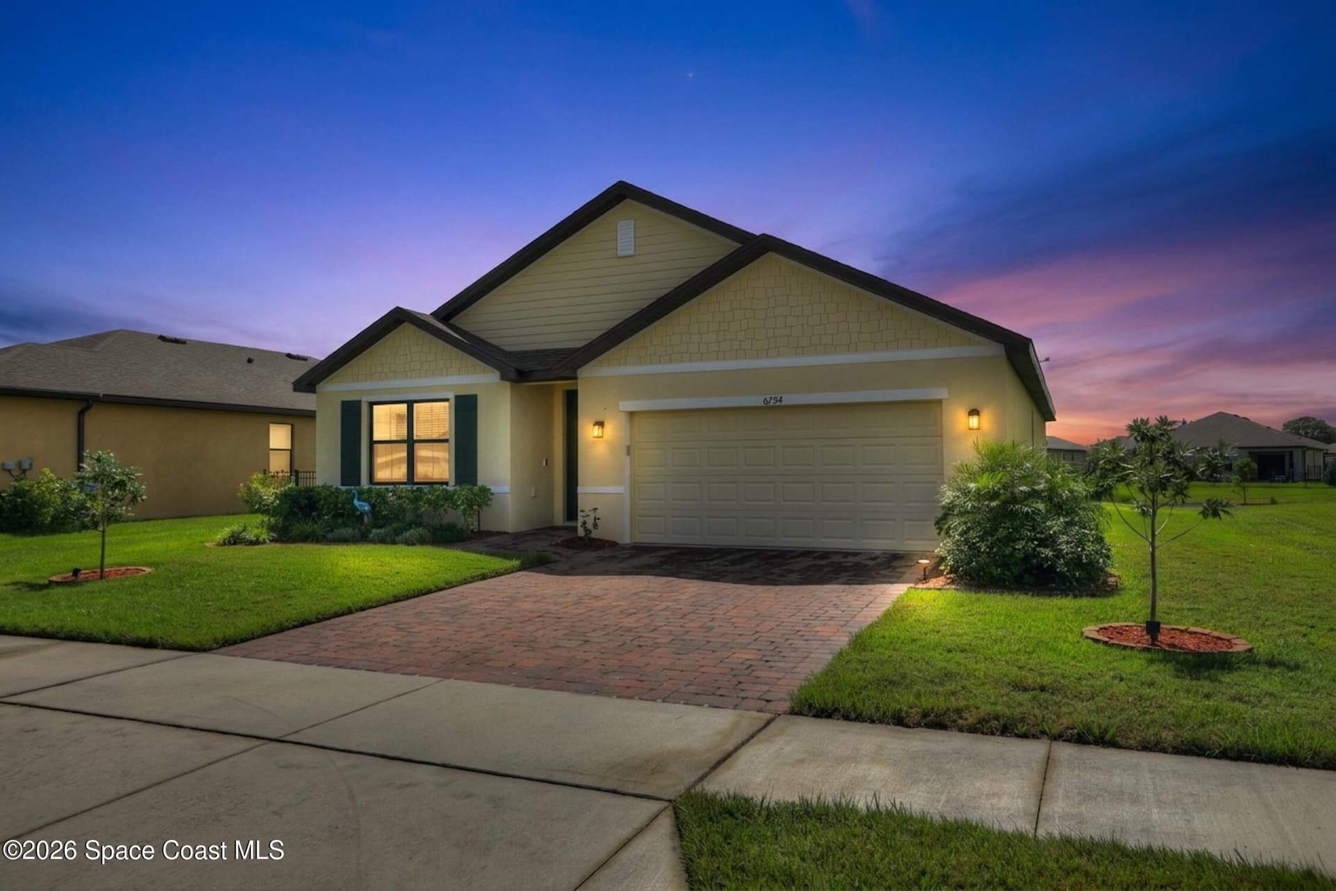6794 Topaz Drive photo 3