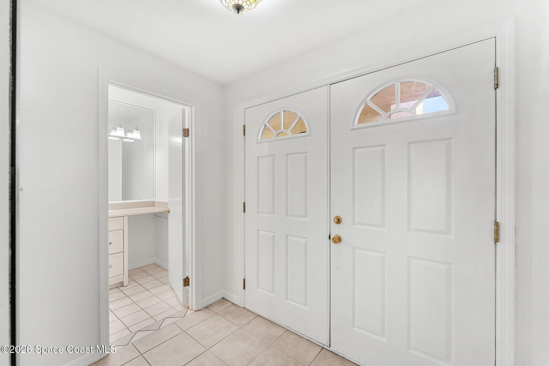 190 Escambia Lane 204 photo 4