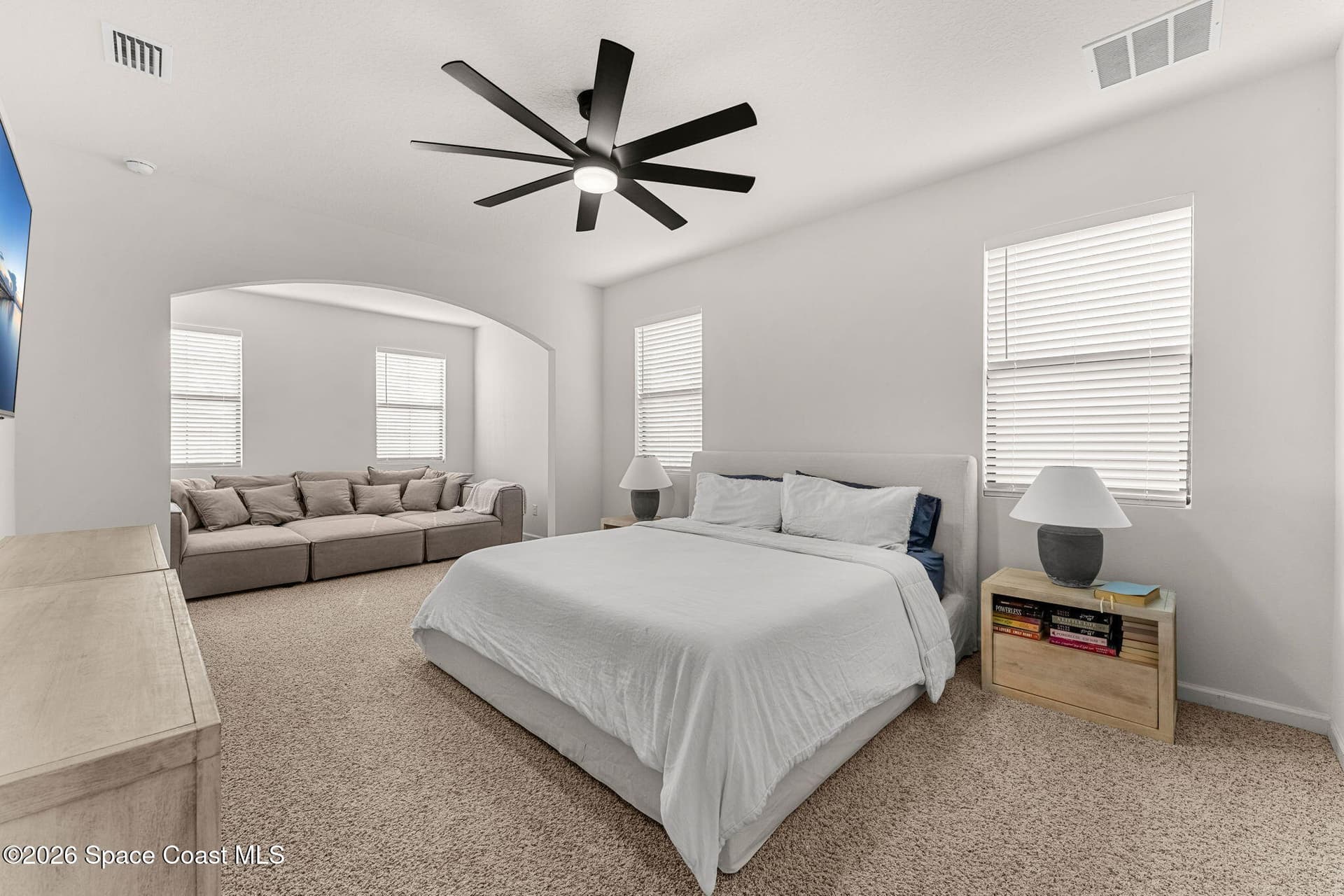 250 Wiregrass Avenue photo 8
