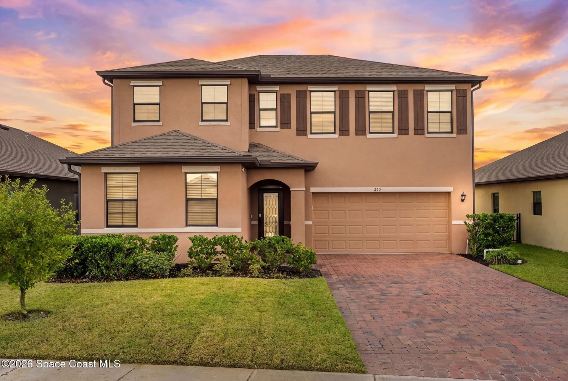 250 Wiregrass Avenue photo 2