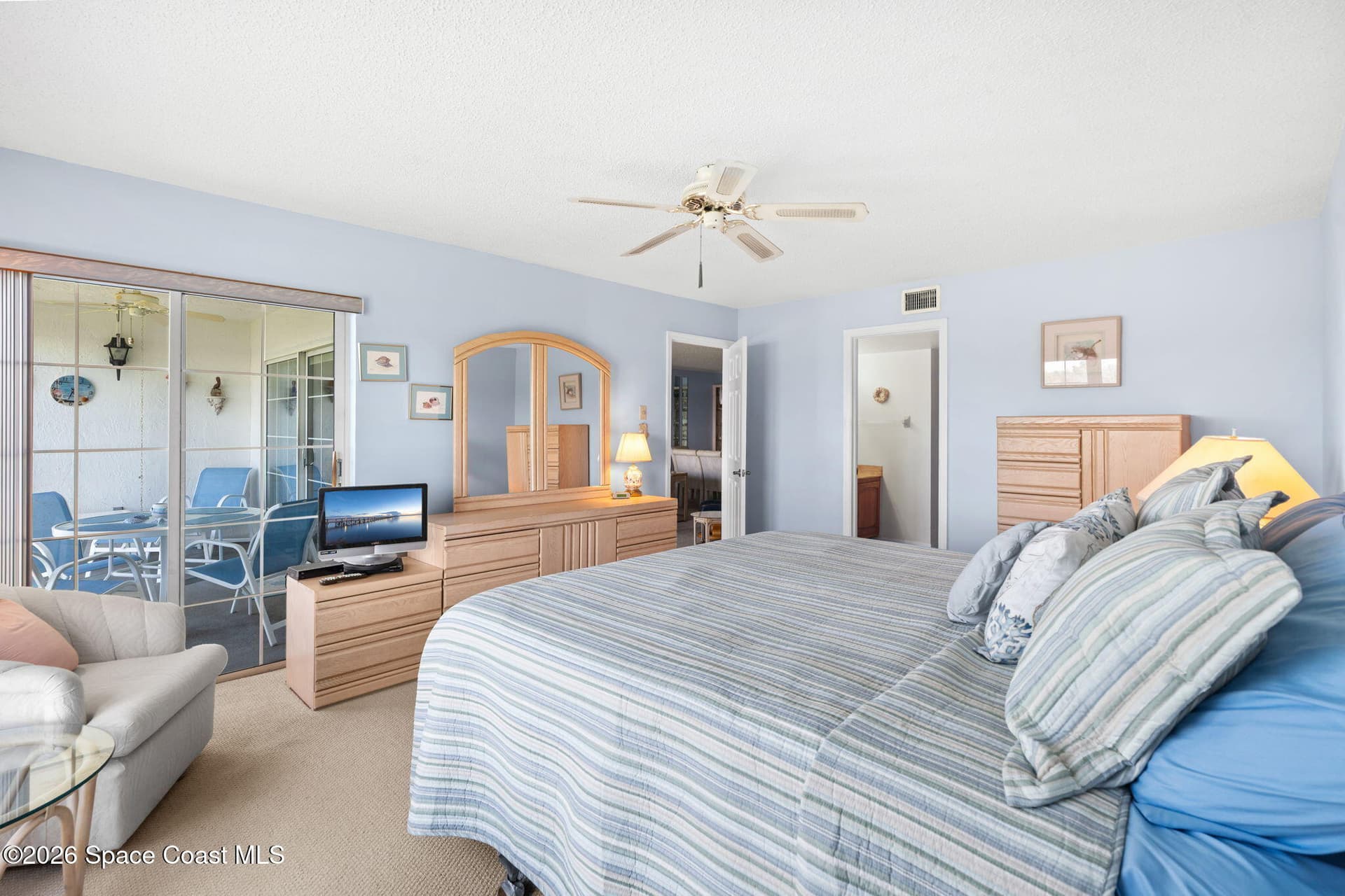 580 S Brevard Avenue 822 photo 18