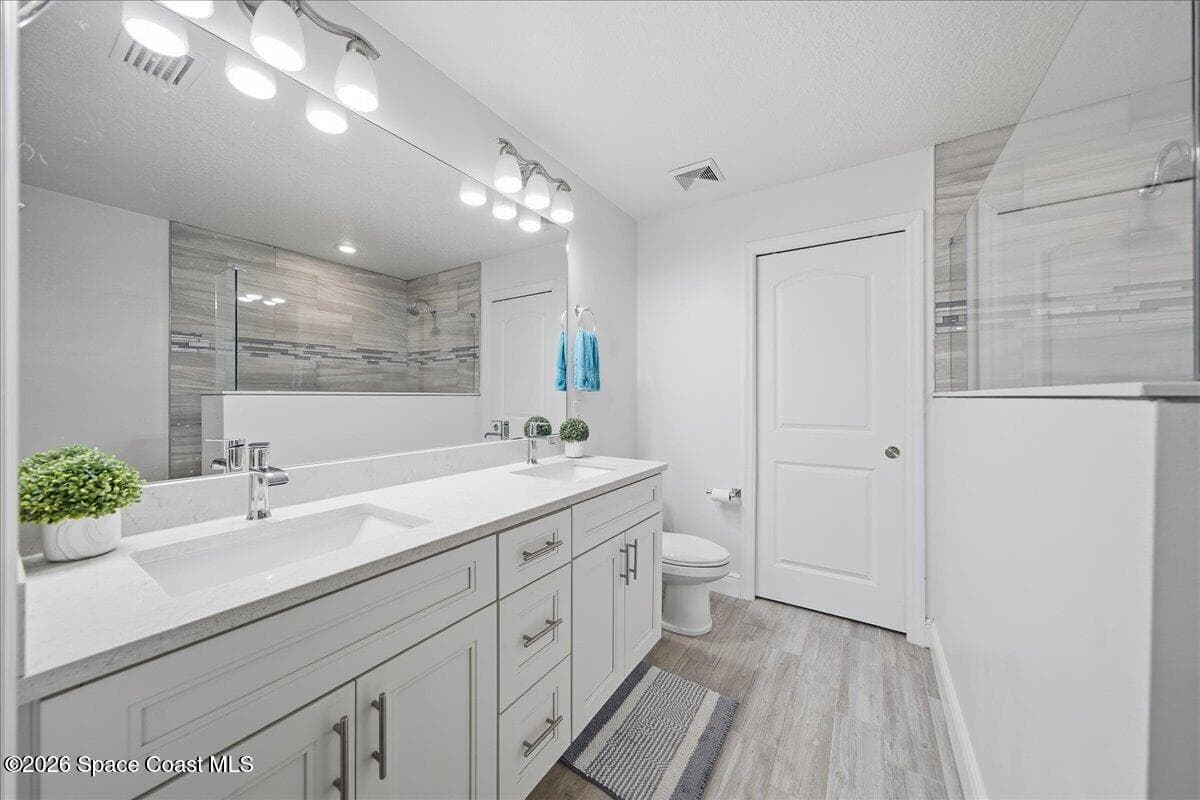 6025 S Highway 1 photo 22