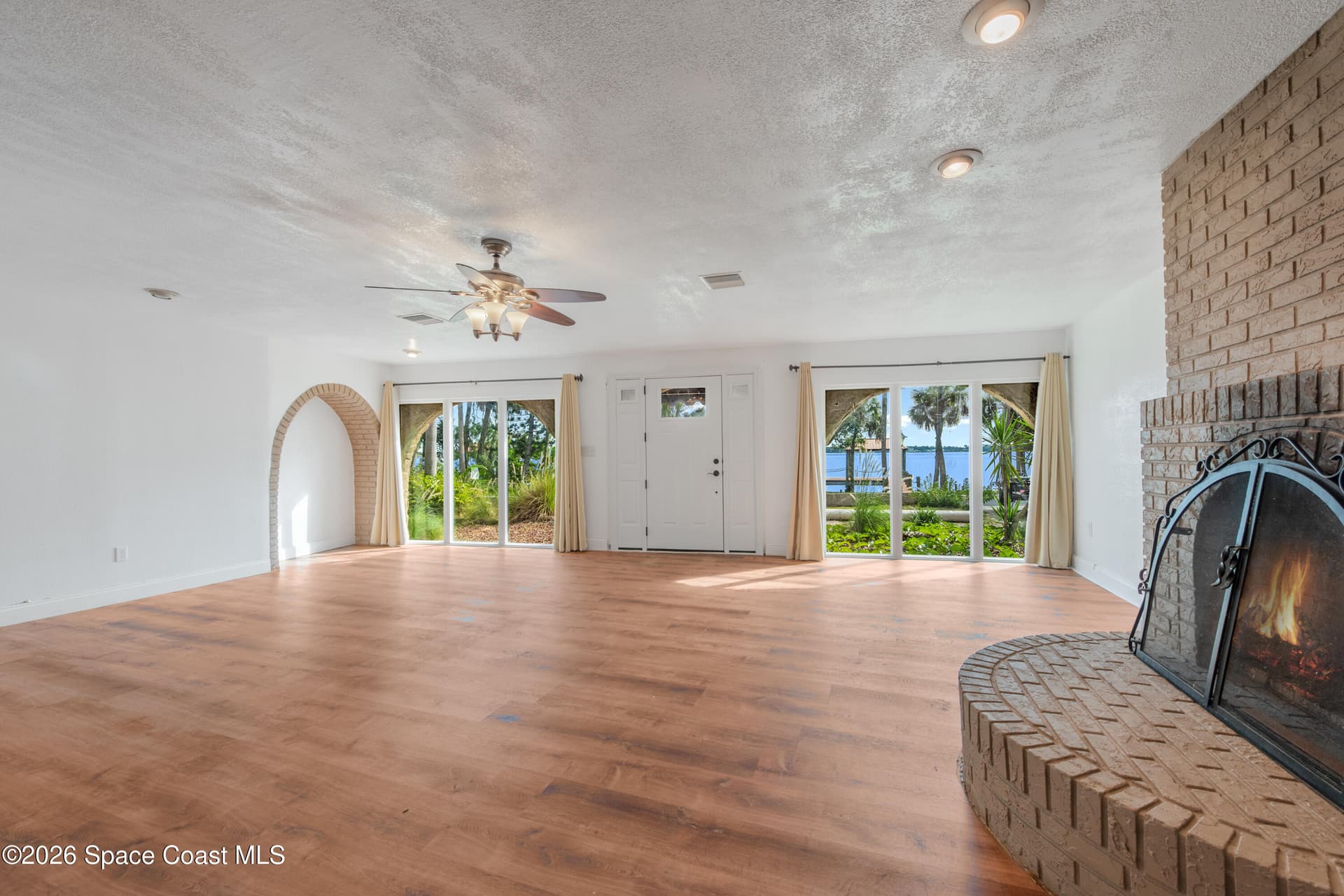 555 Rockledge Drive photo 8