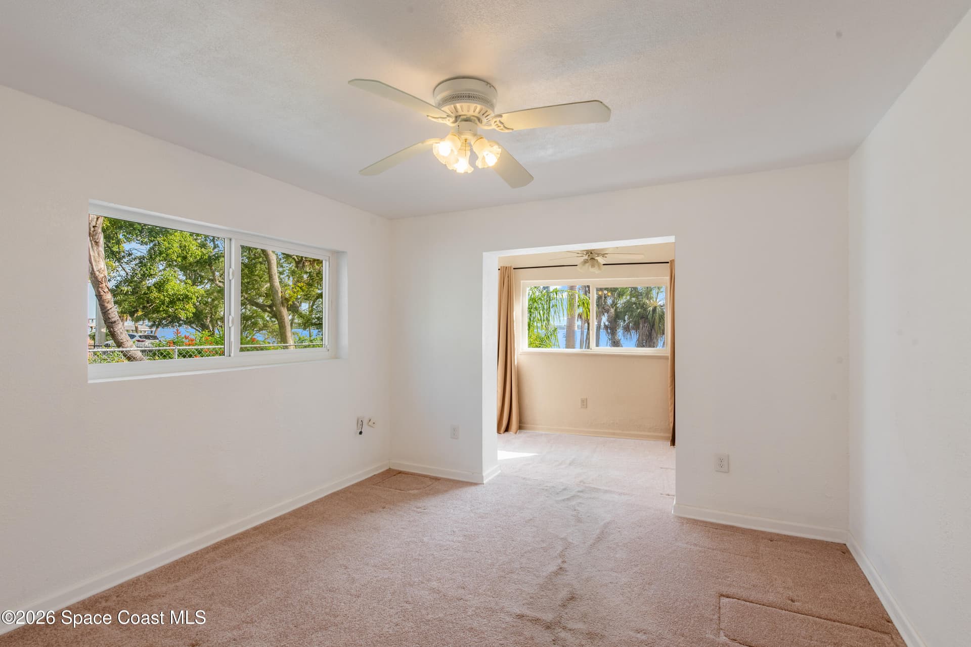 555 Rockledge Drive photo 23