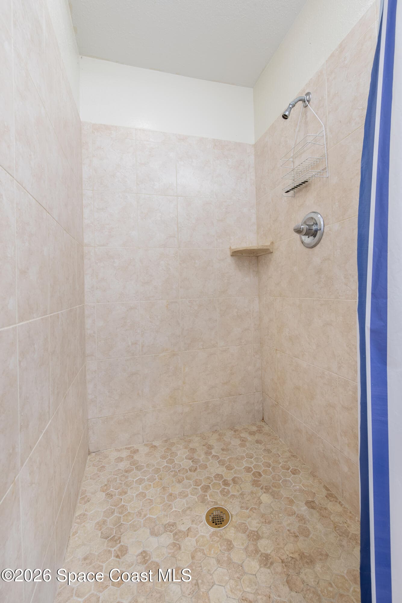 555 Rockledge Drive photo 22