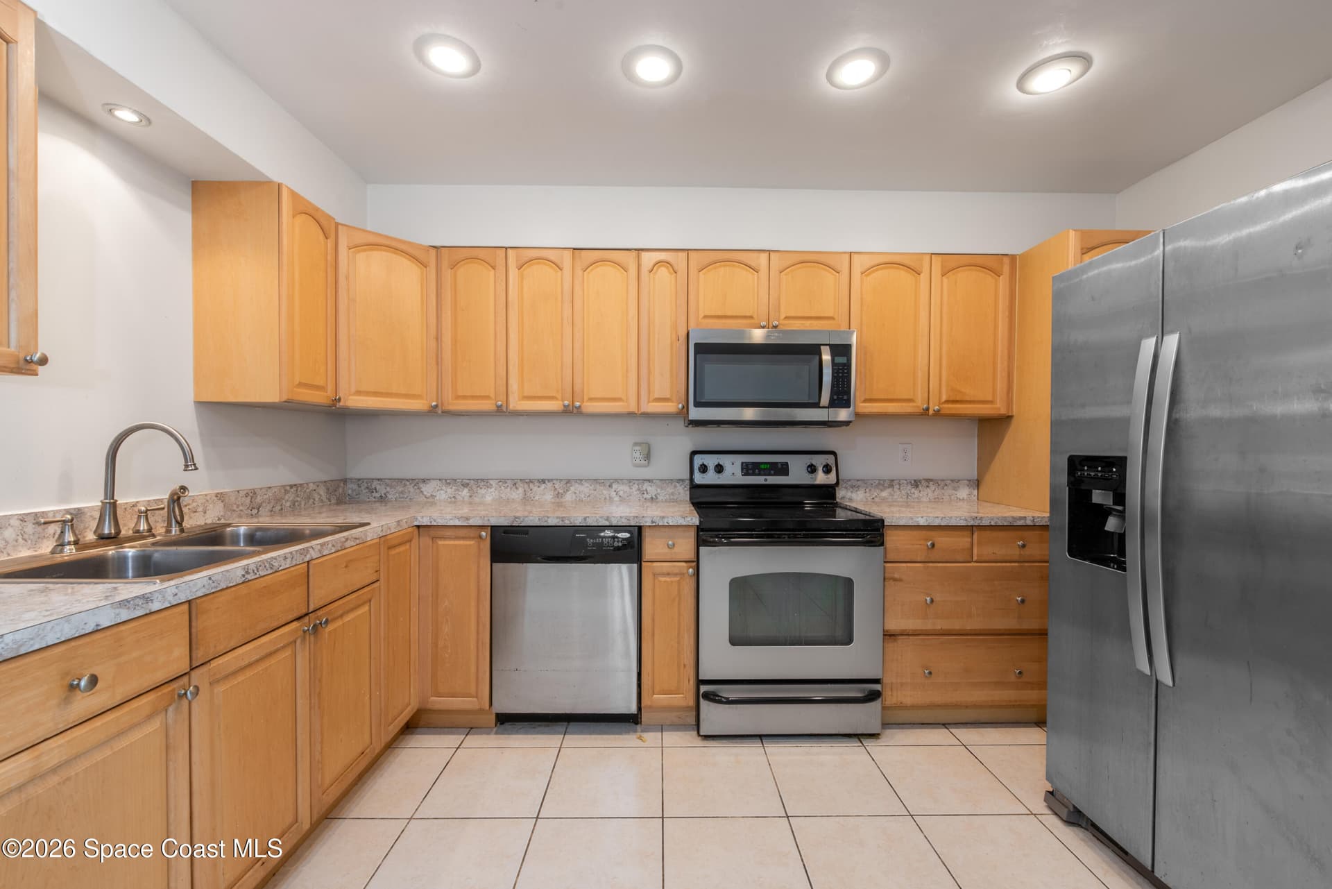 555 Rockledge Drive photo 14